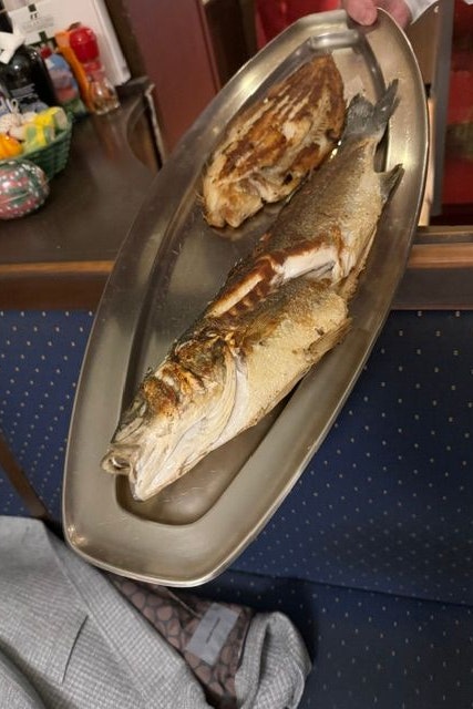 Branzino und Seezunge im Ganzen