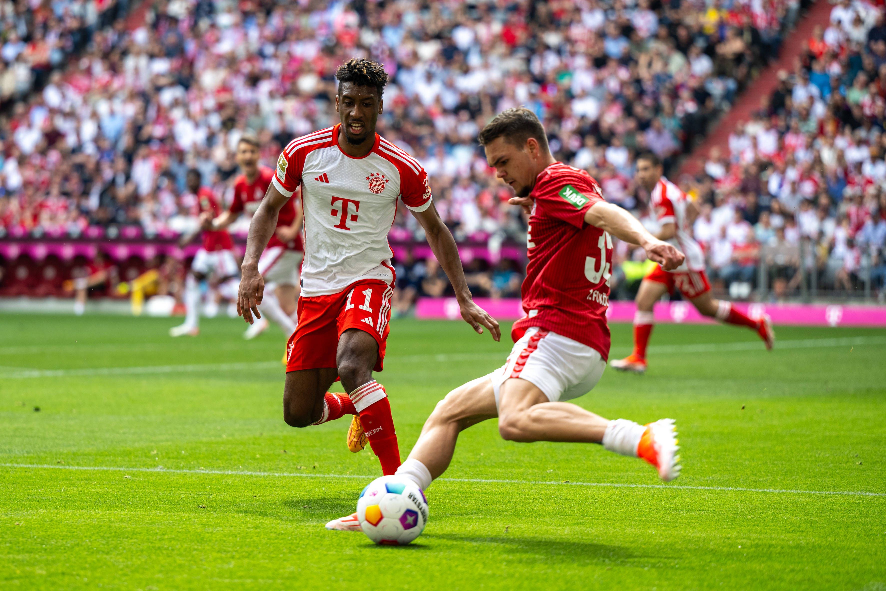 Bayern besiegt Köln
