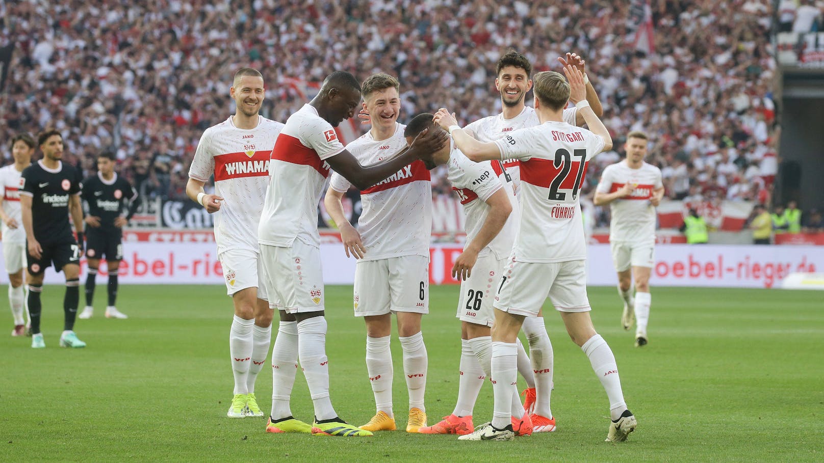 Stuttgart stürmt weiter in Richtung Champions League