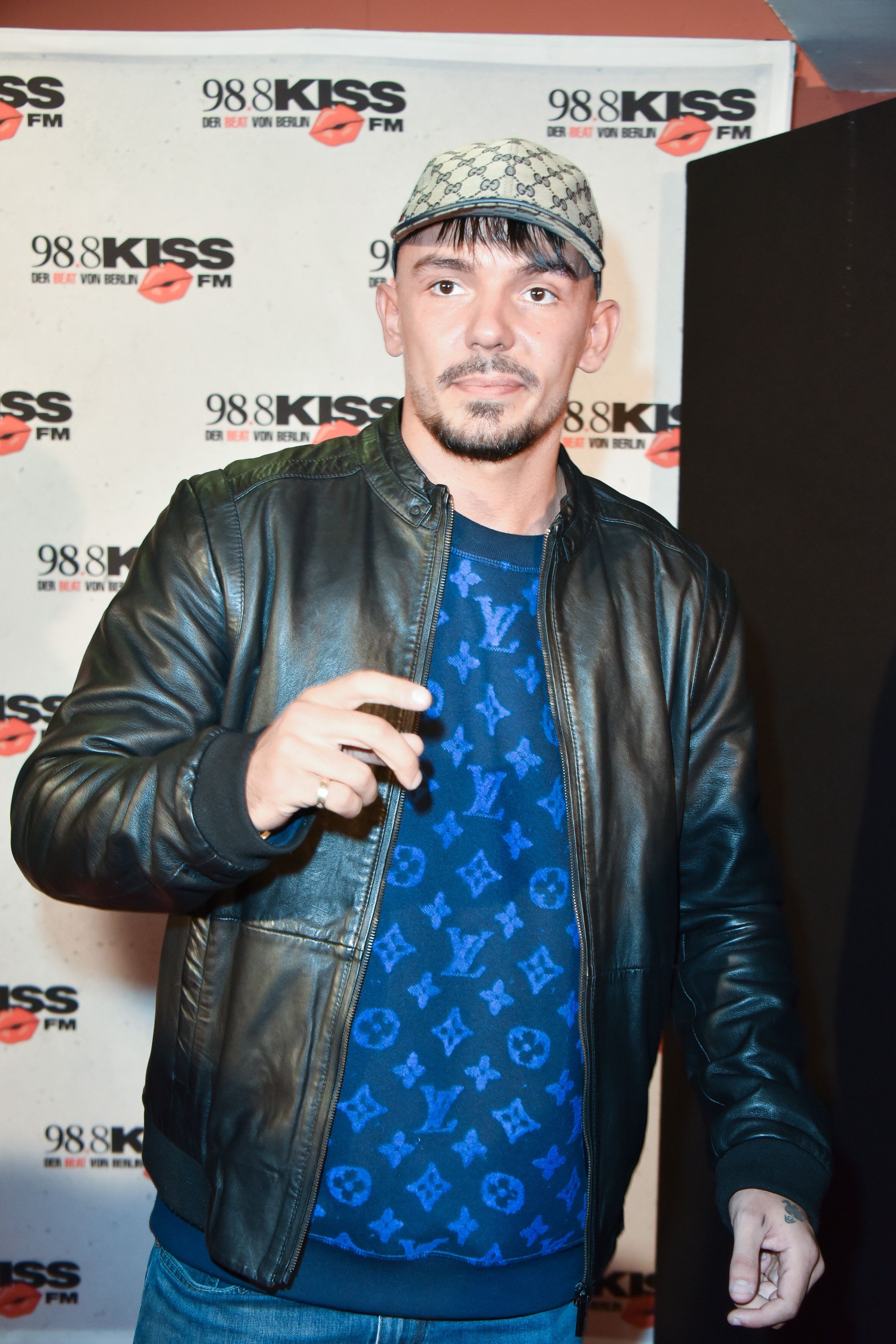 Capital Bra und seine Familie hatten großes Glück im Unglück.