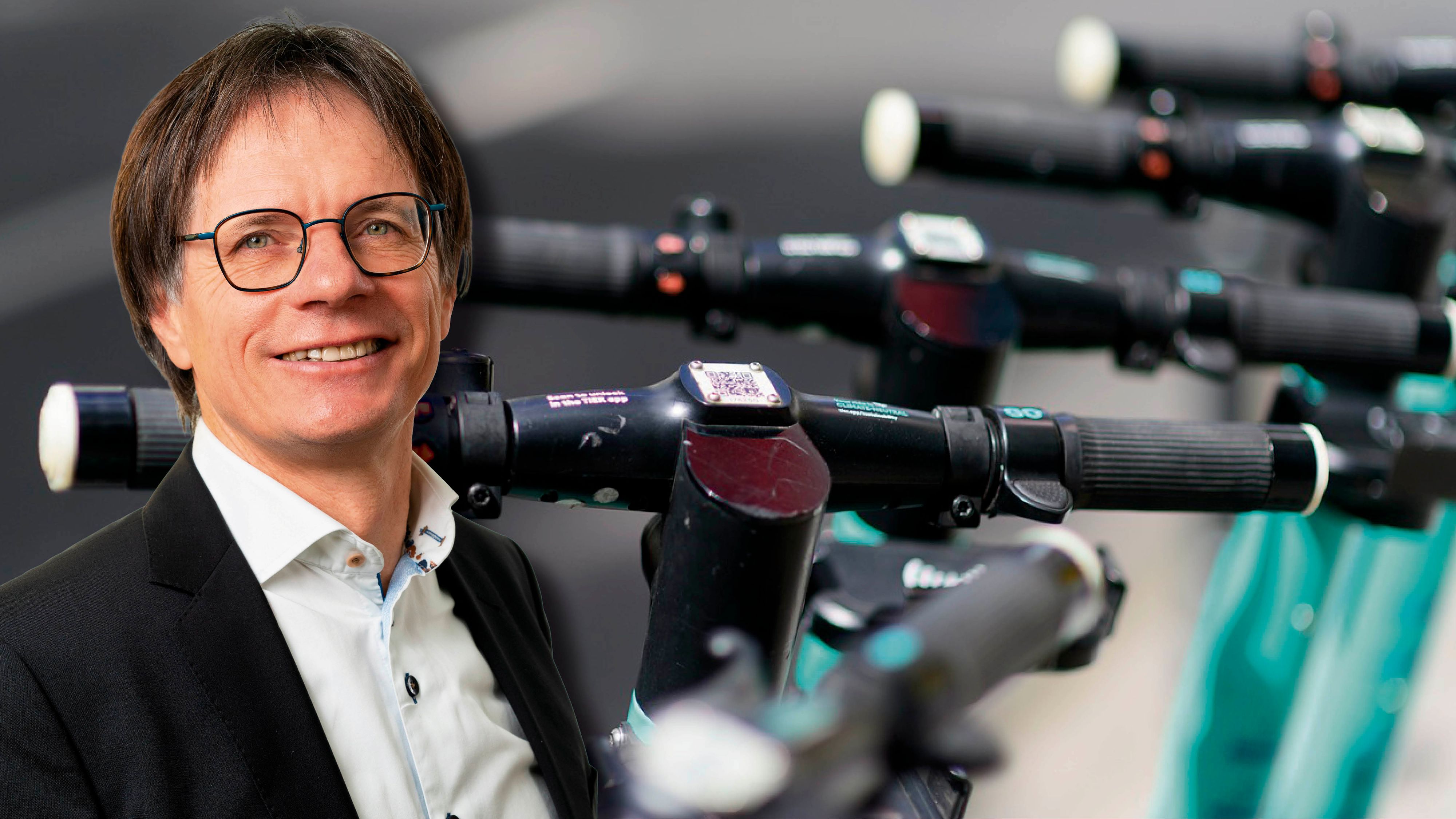 Klaus Robatsch, Leiter Verkehrssicherheit im KFV, ist wegen der steigenden Unfallzahlen mit E-Scootern alarmiert.