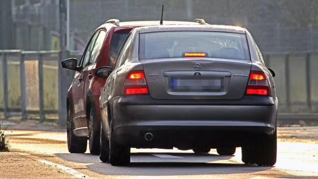 Die Tochter der Beschuldigten fuhr zu dicht auf. 