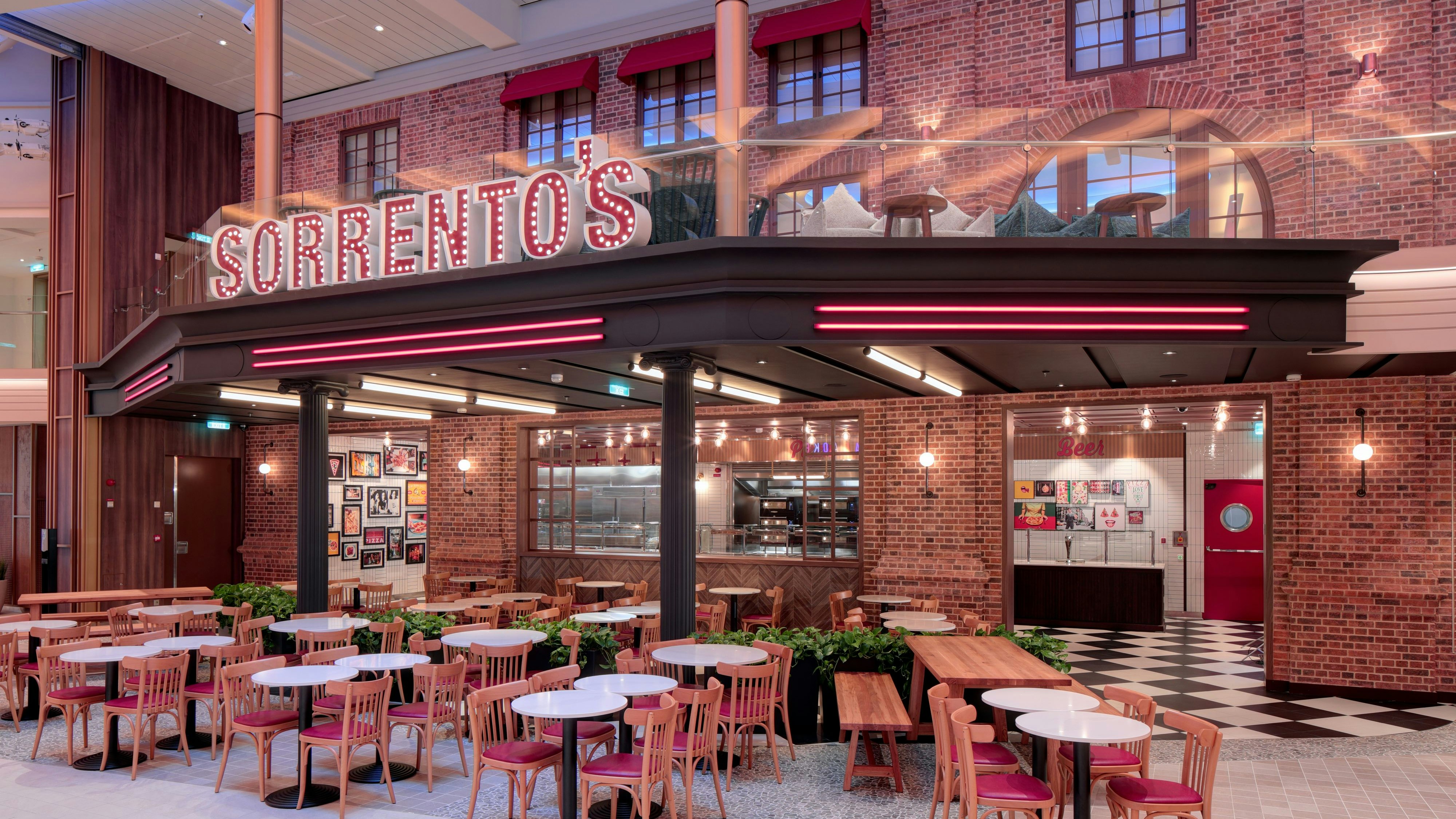 "Straßenszene" an Bord