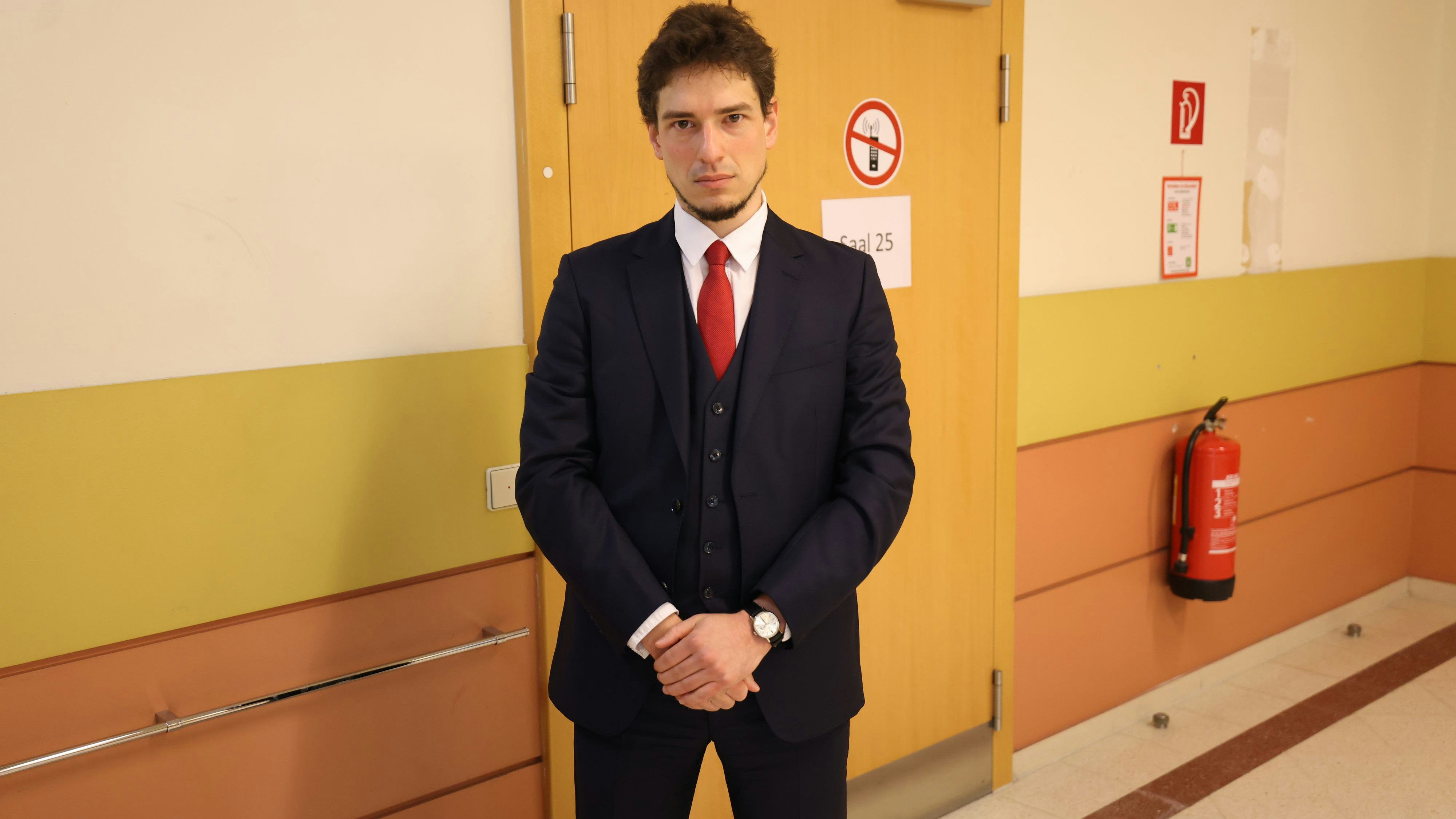 Anwalt Philipp Springer verteidigte den 18-jährigen Zweitangeklagten