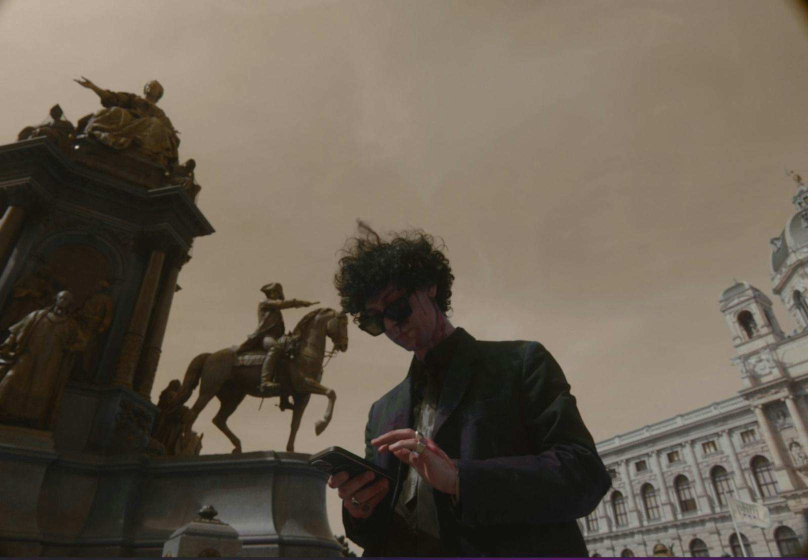 Nikotin drehte zu seinem neuen Song "Goldener Traum" sein Video in Wien.