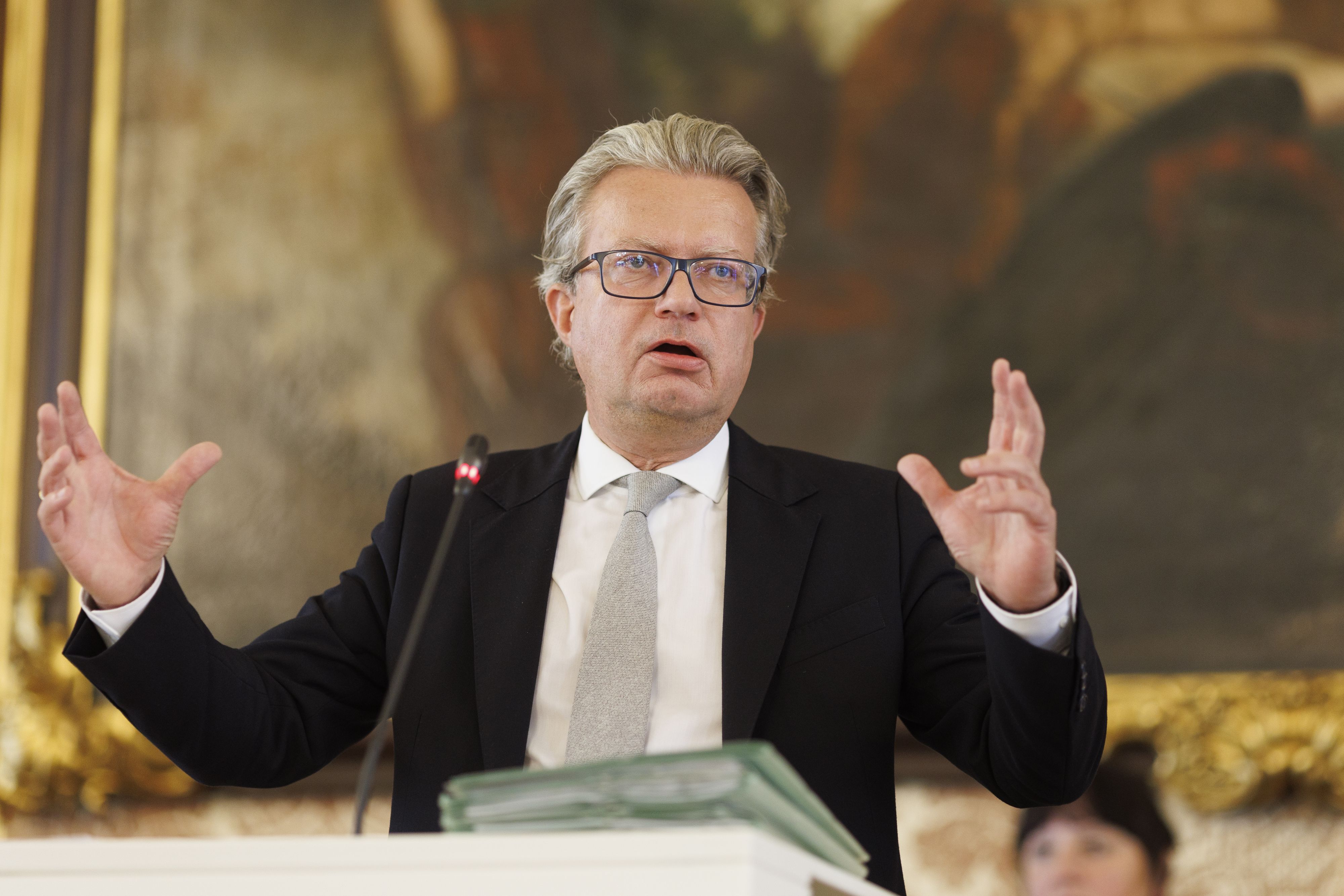 Landeshauptmann Christopher Drexler von der ÖVP schafft es nur auf den dritten Platz bei der Sonntagsfrage. (Symbolbild)