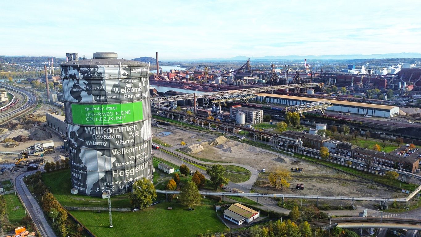 Am Gelände der Voestalpine in Linz wurde der Mann schwerst verletzt.