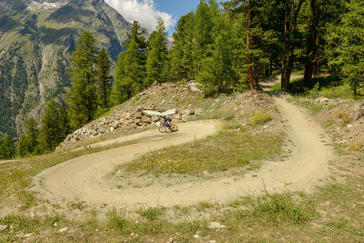 Der Unfall passierte auf einer Downhillstrecke in der Gemeinde Rachau.