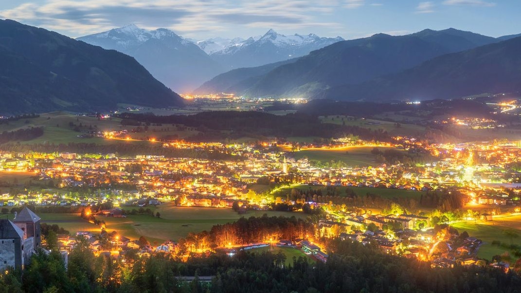 Heute.at - 137 Schüler wegen Joint nachts aus Internat evakuiert