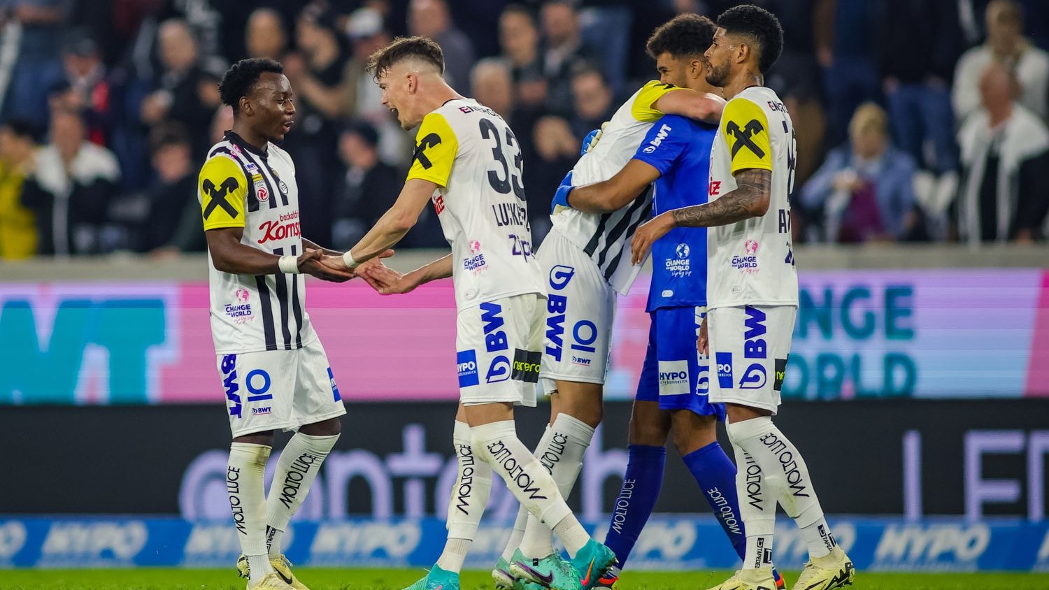 Die Linzer jubelten zuletzt über den Heimsieg gegen Salzburg.