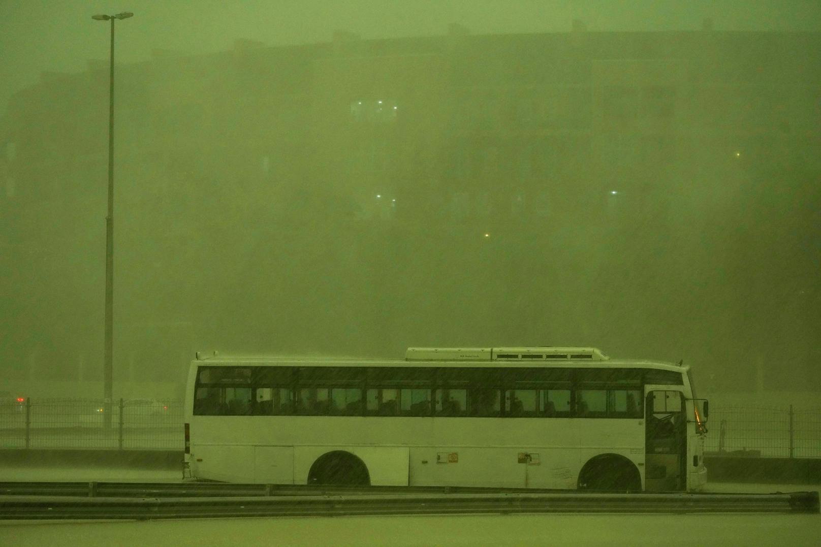 Am 16. April wurde die arabische Metropole Dubai von noch nie erlebten Regenmengen geflutet. An einem Tag gab es so viel Niederschlag wie sonst in zwei Jahren.