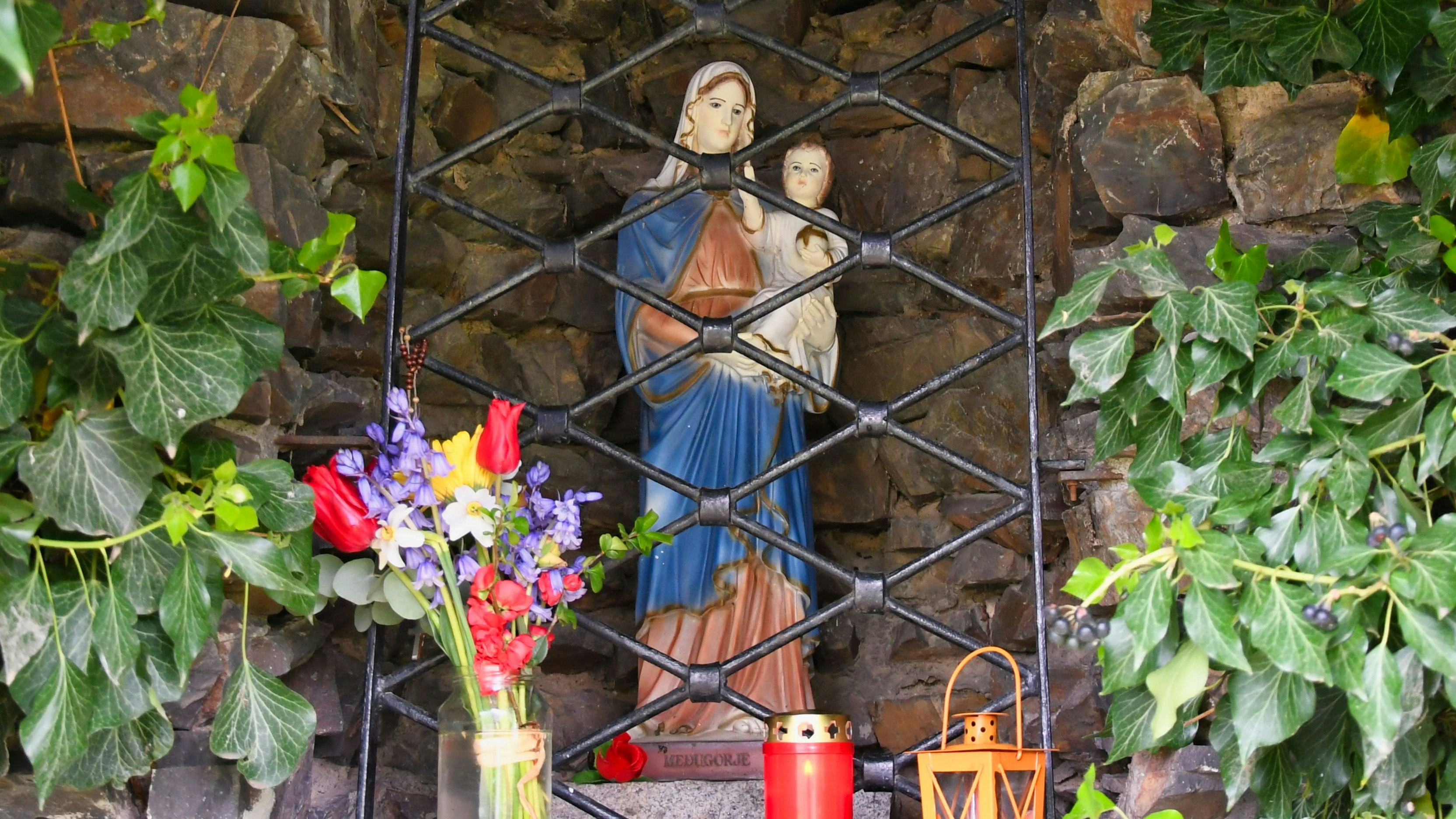 Die betroffene Marienstatue.