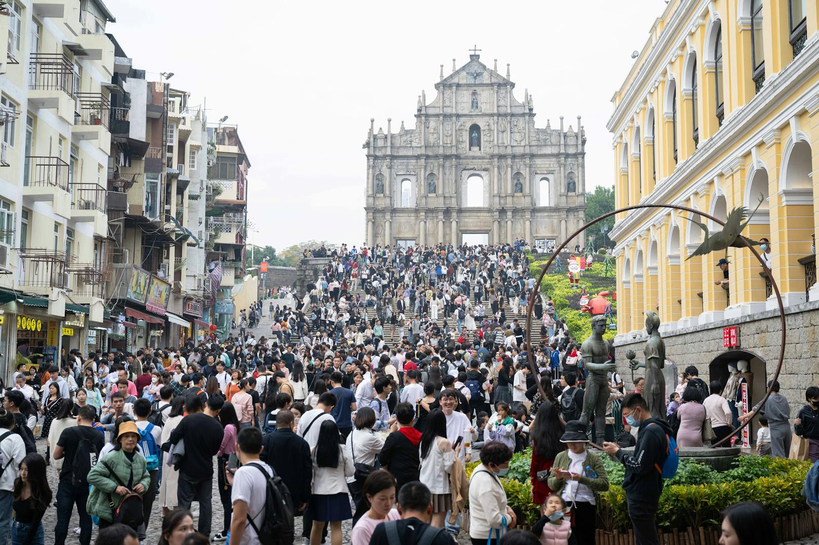Macau an der Südküste des chinesischen Festlandes. 26.9 Besucher kommen hier auf einen Einwohner.