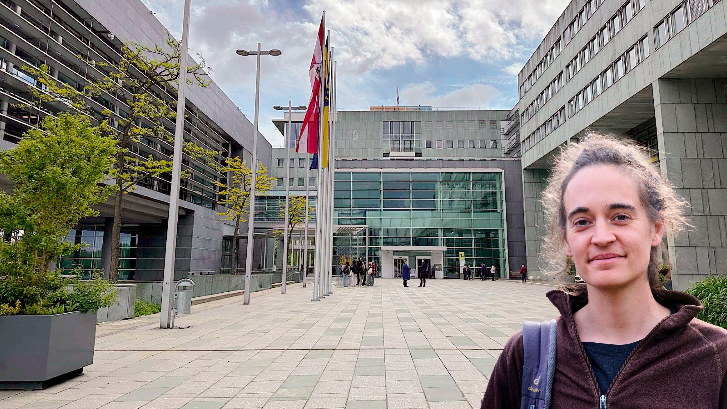 Landhaus und Carola Rackete