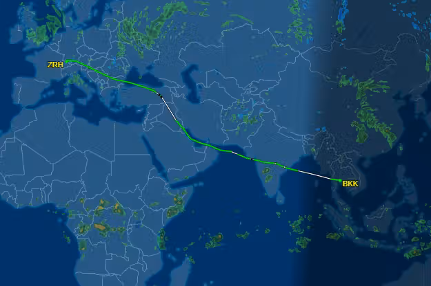 Auf dem Flug von Bangkok nach Zürich versuchte am Mittwoch ein Swiss-Passagier während des Flugs die Flugzeugtür zu öffnen.