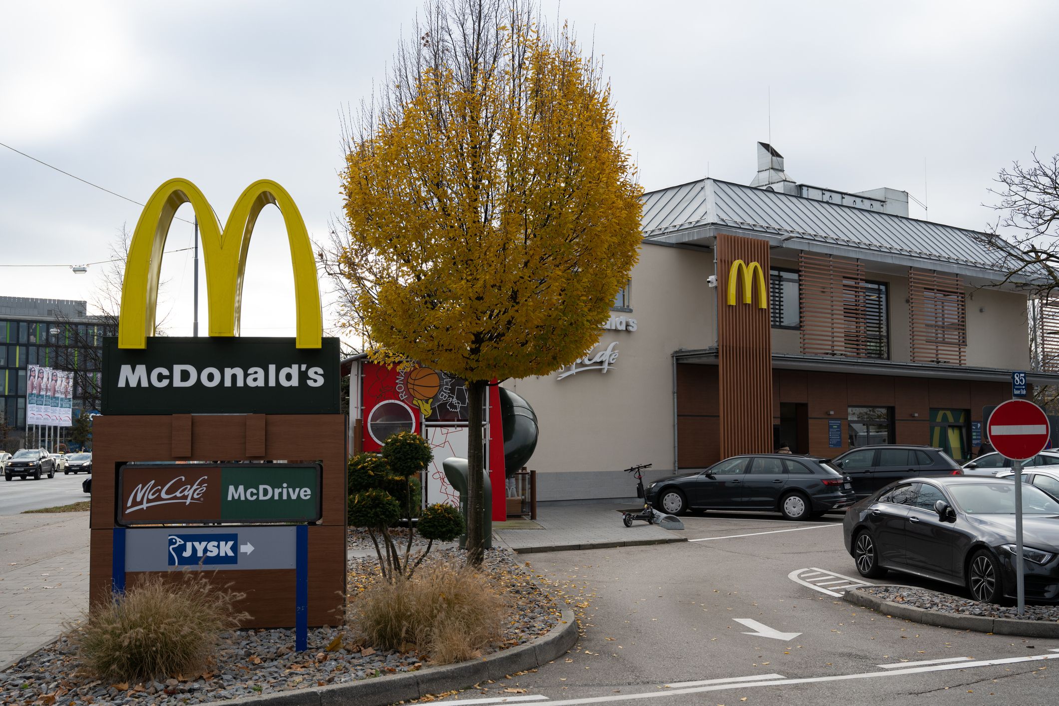 Der Vorfall passierte auf einem Parkplatz bei McDonald's.