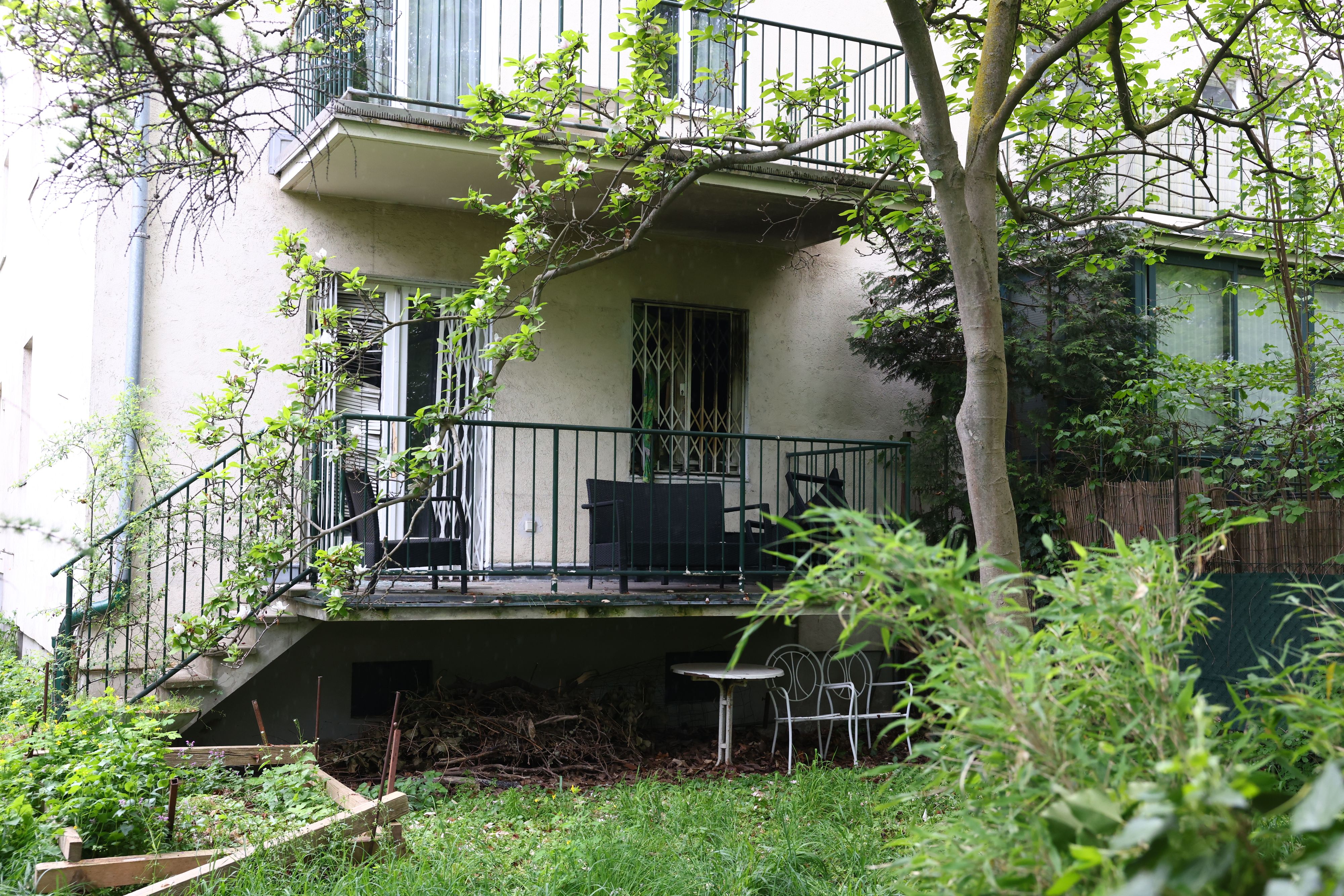 Hier wollte ein Mann (49) seine Nachbarin mit Benzin töten.