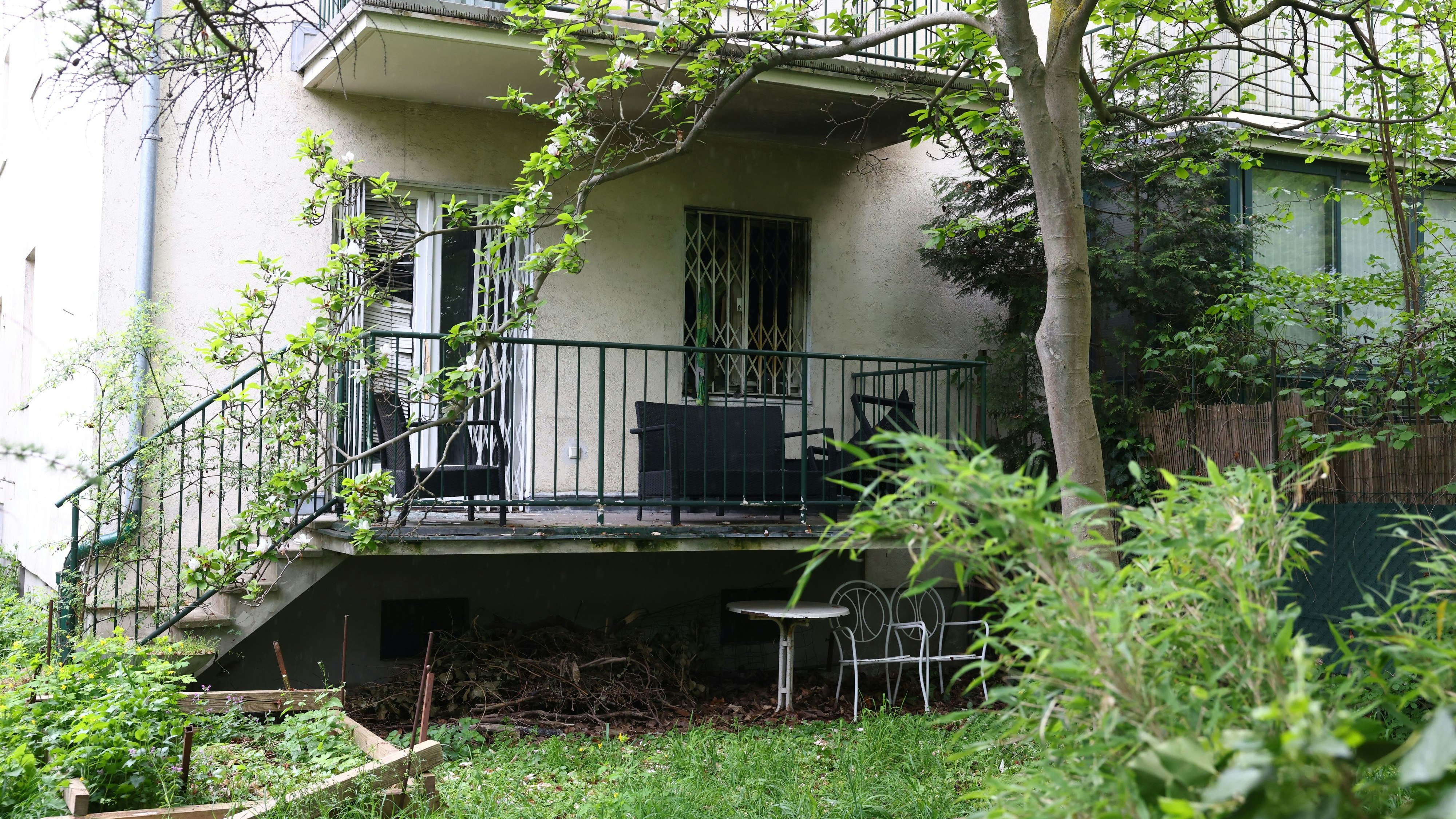 Mann wollte seine Nachbarin mit Benzin töten