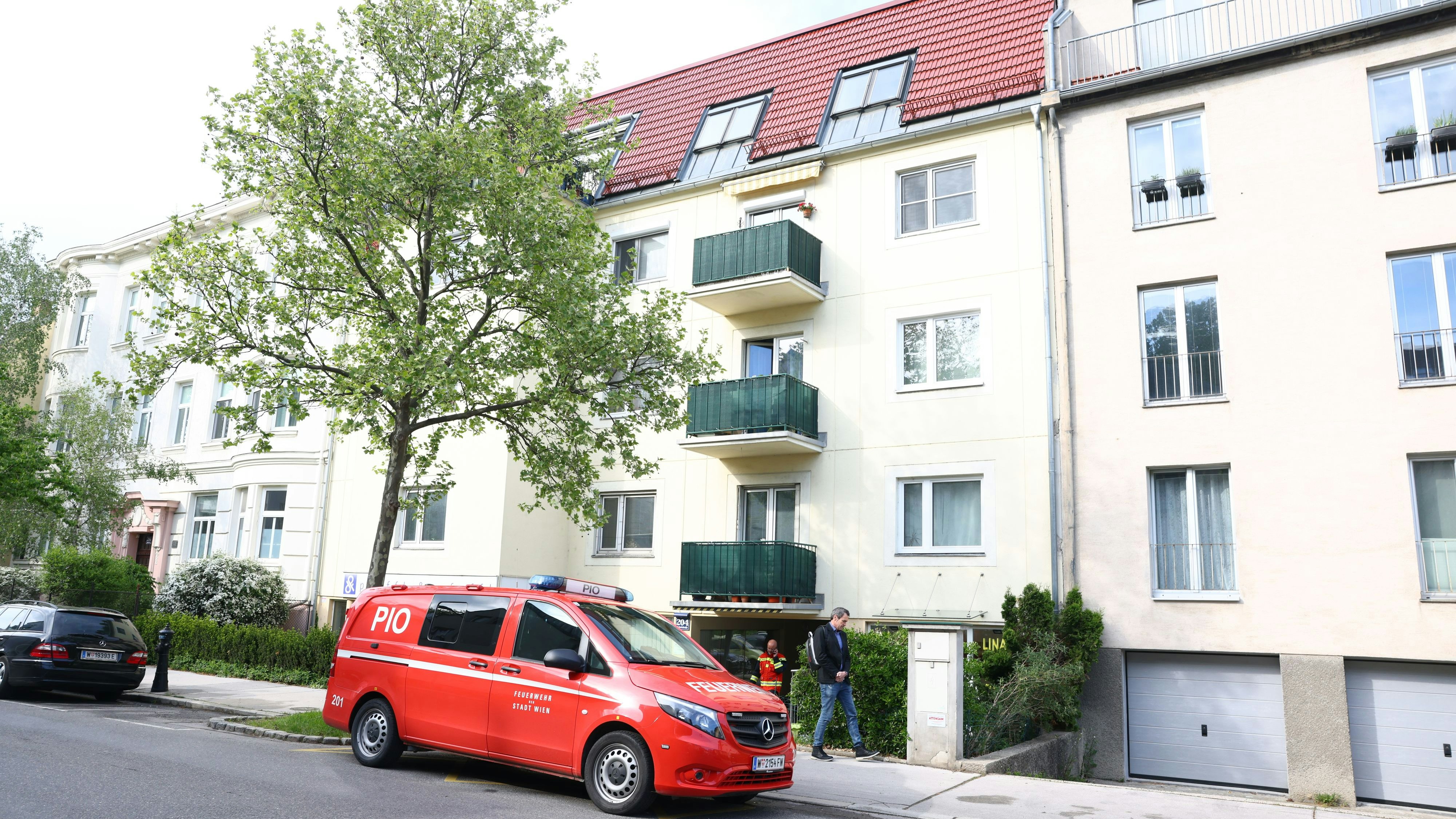 Mann wollte seine Nachbarin mit Benzin töten