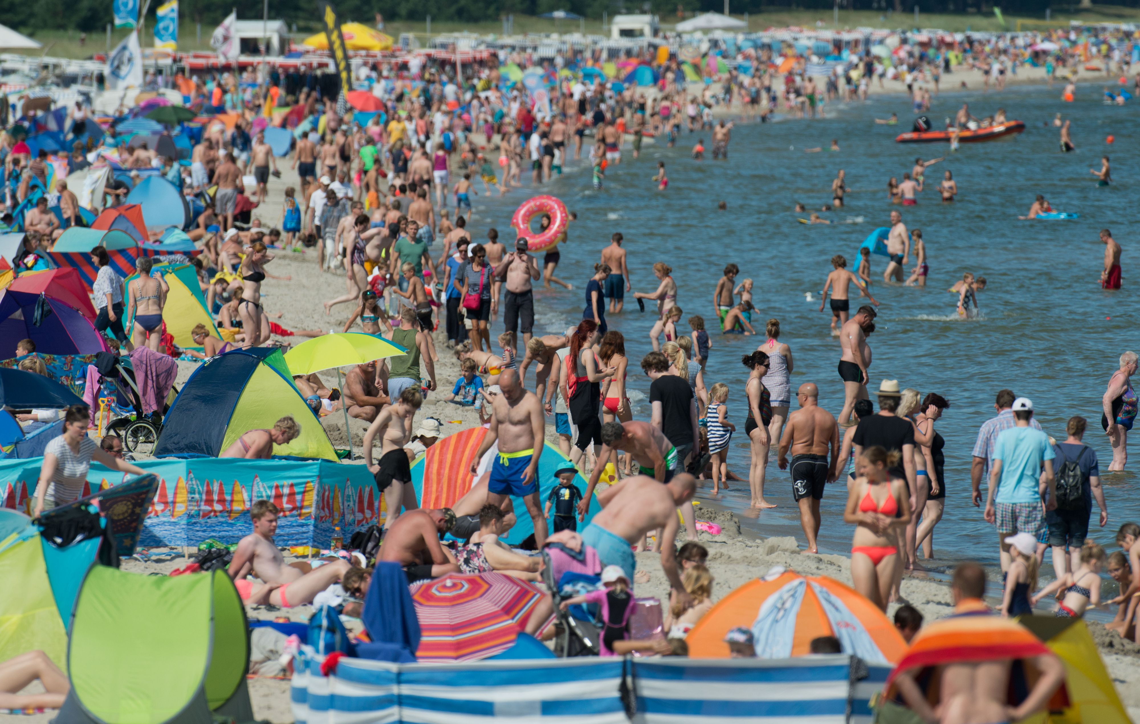 Wer es einsam mag, sollte um gewisse Reiseziele einen großen Bogen machen.