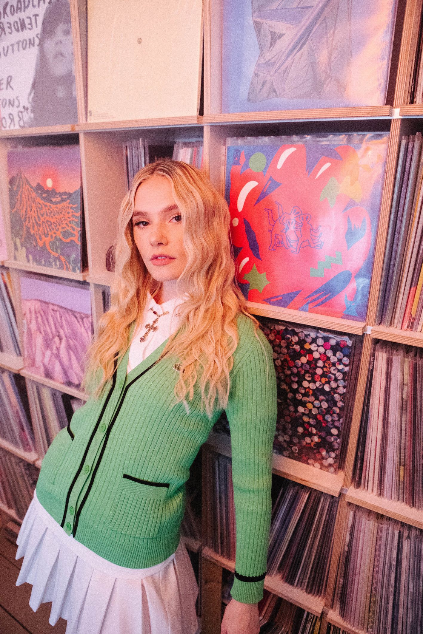 Esther Graf feiert weibliche Nerds, Freaks, Geeks und alle Frauen, die konsequent ihr Ding durchziehen: „Als Teenager waren mir die Meinungen Anderer extrem wichtig, während ich insgeheim Menschen bewunderte, denen völlig egal ist, was man über sie denkt“