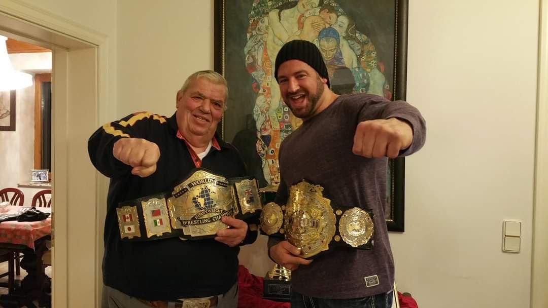 Otto Wanz mit dem Bambikiller