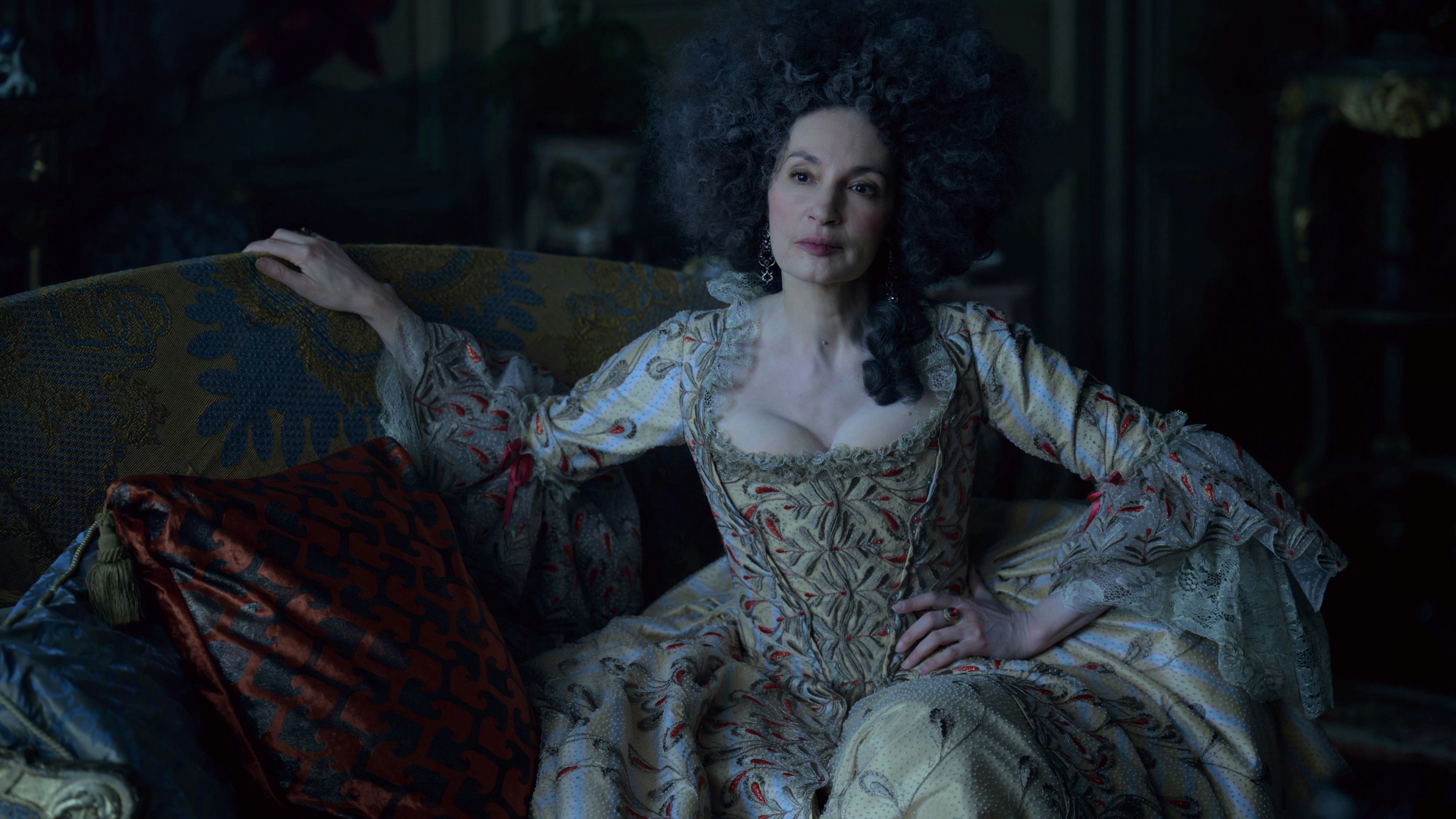 Jeanne Balibart als Madame Helvéticus, Saloniére und Ehefrau des Philosophen Claude Adrien Helvéticus