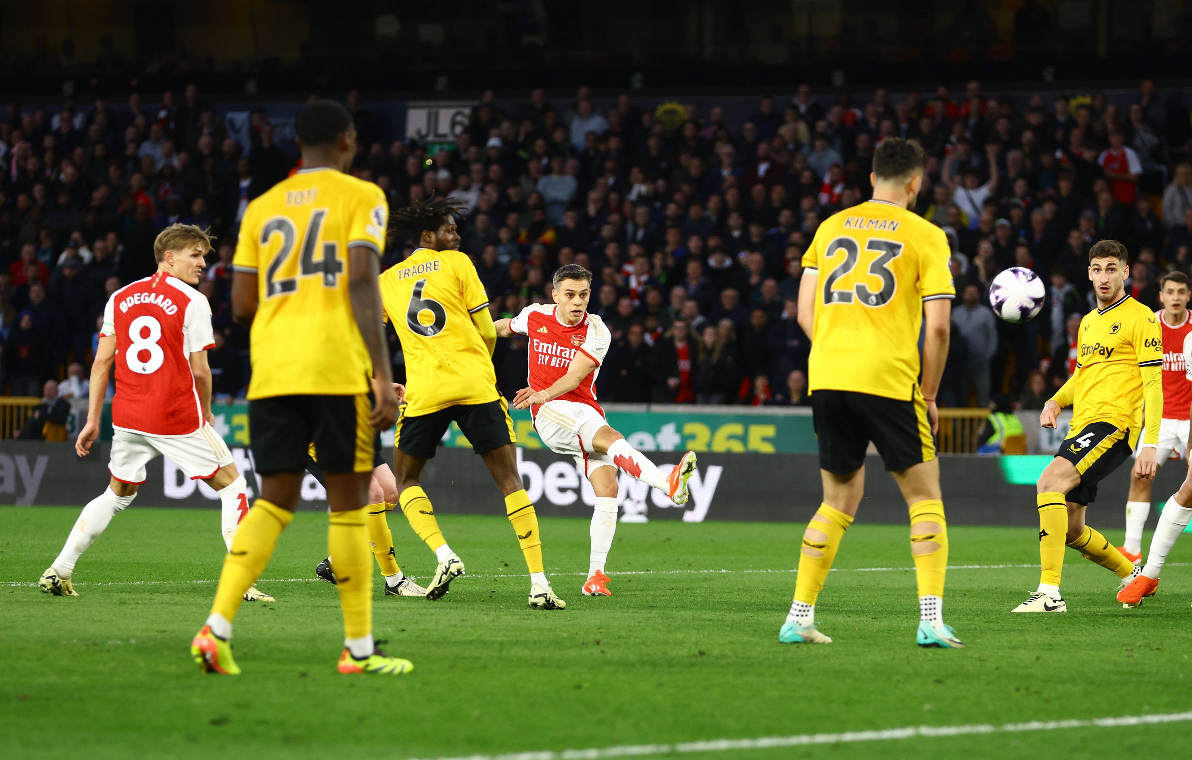 Arsenal gewann gegen Wolverhampton.