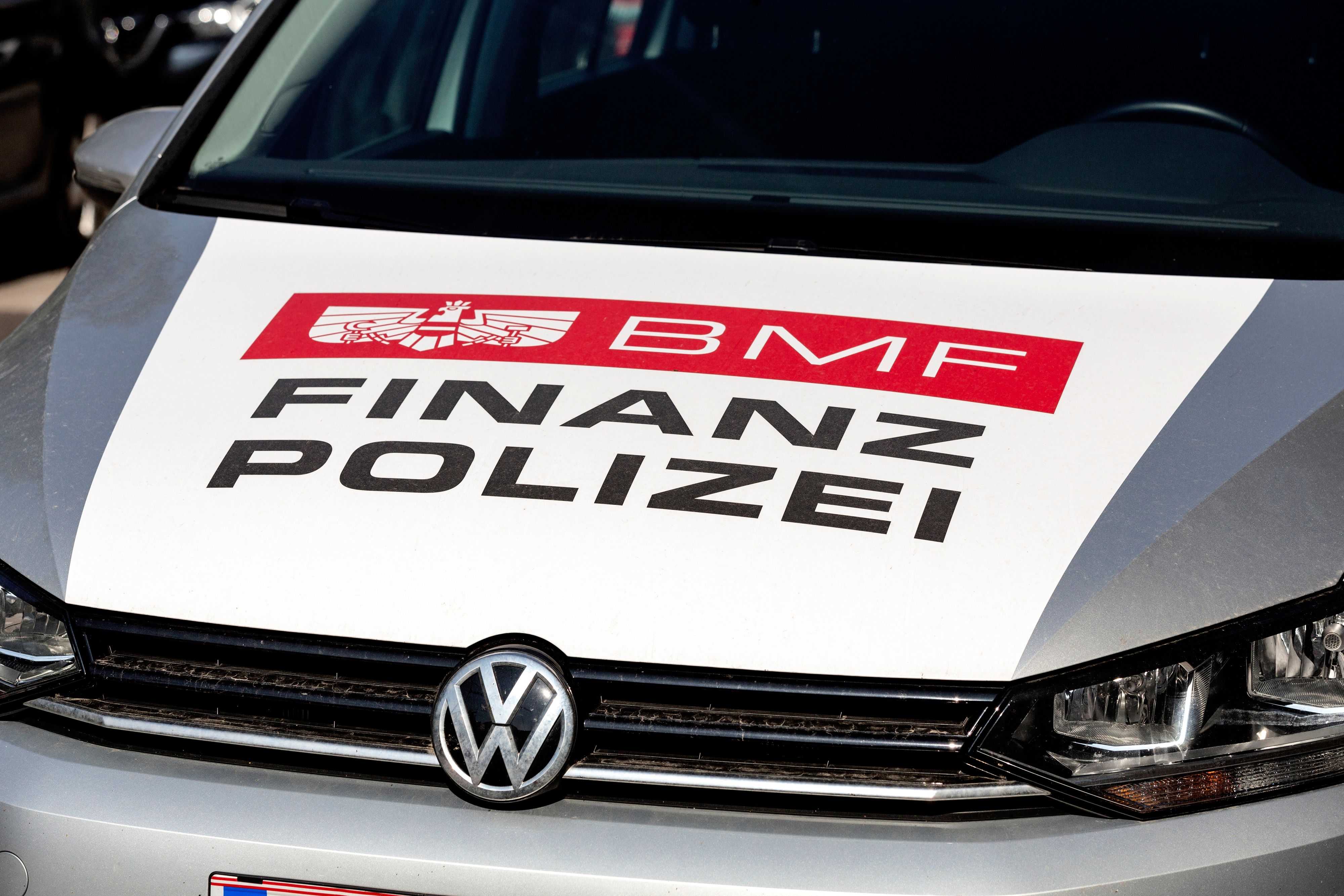 Der Finanzpolizei ging ein mutmaßlicher Wiederholungstäter ins Netz. (Symbolbild)