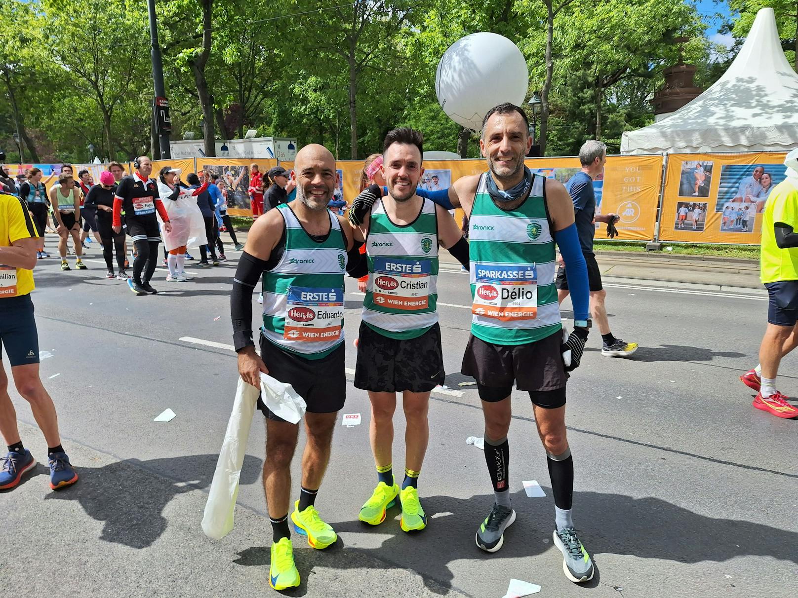 Die drei Herren reisten extra von den Azoren an, um am Wiener Marathon teilnehmen zu können.