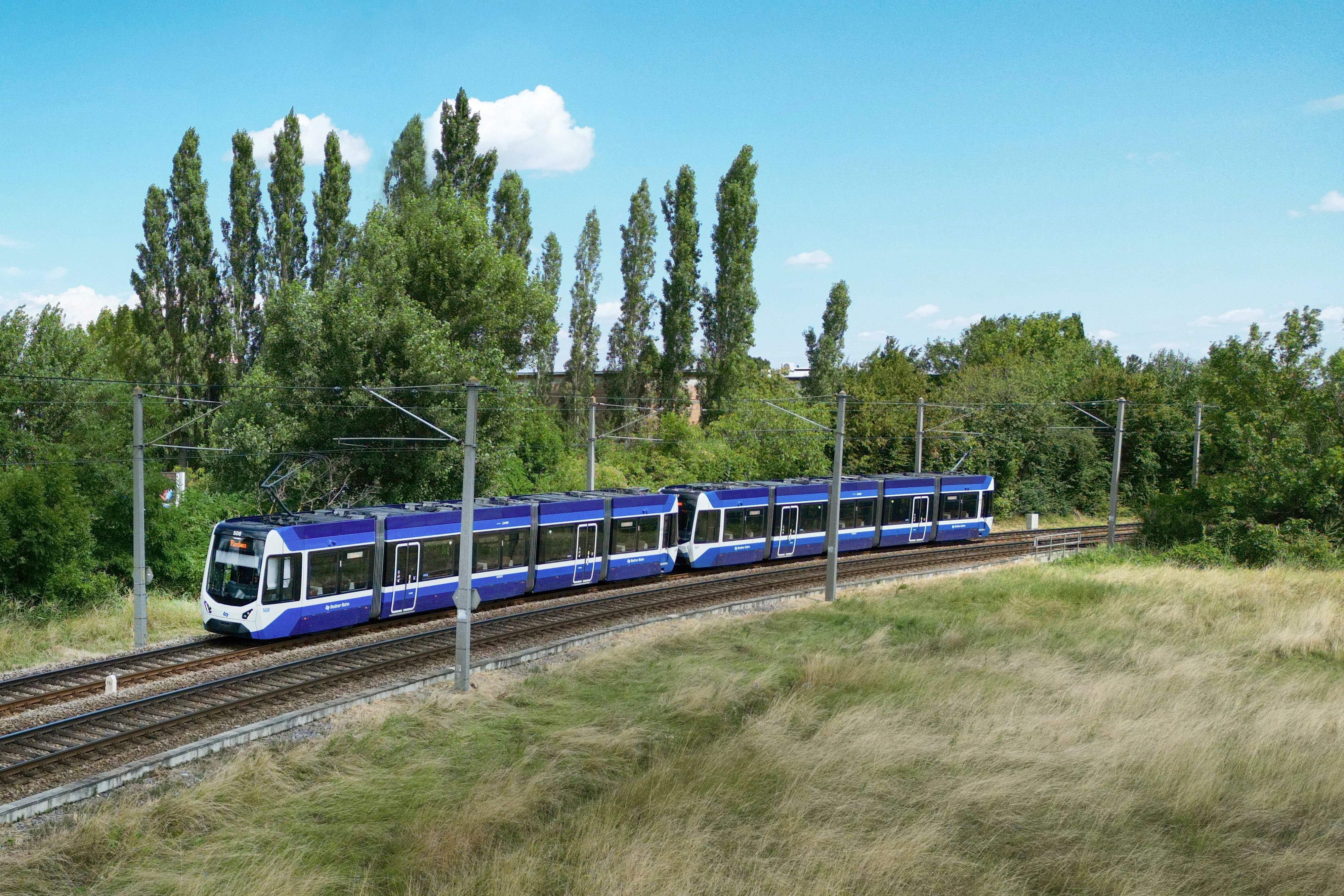 Im Abschnitt Traiskirchen Lokalbahn bis Baden Josefsplatz sind Ersatzbusse für die Fahrgäste unterwegs.