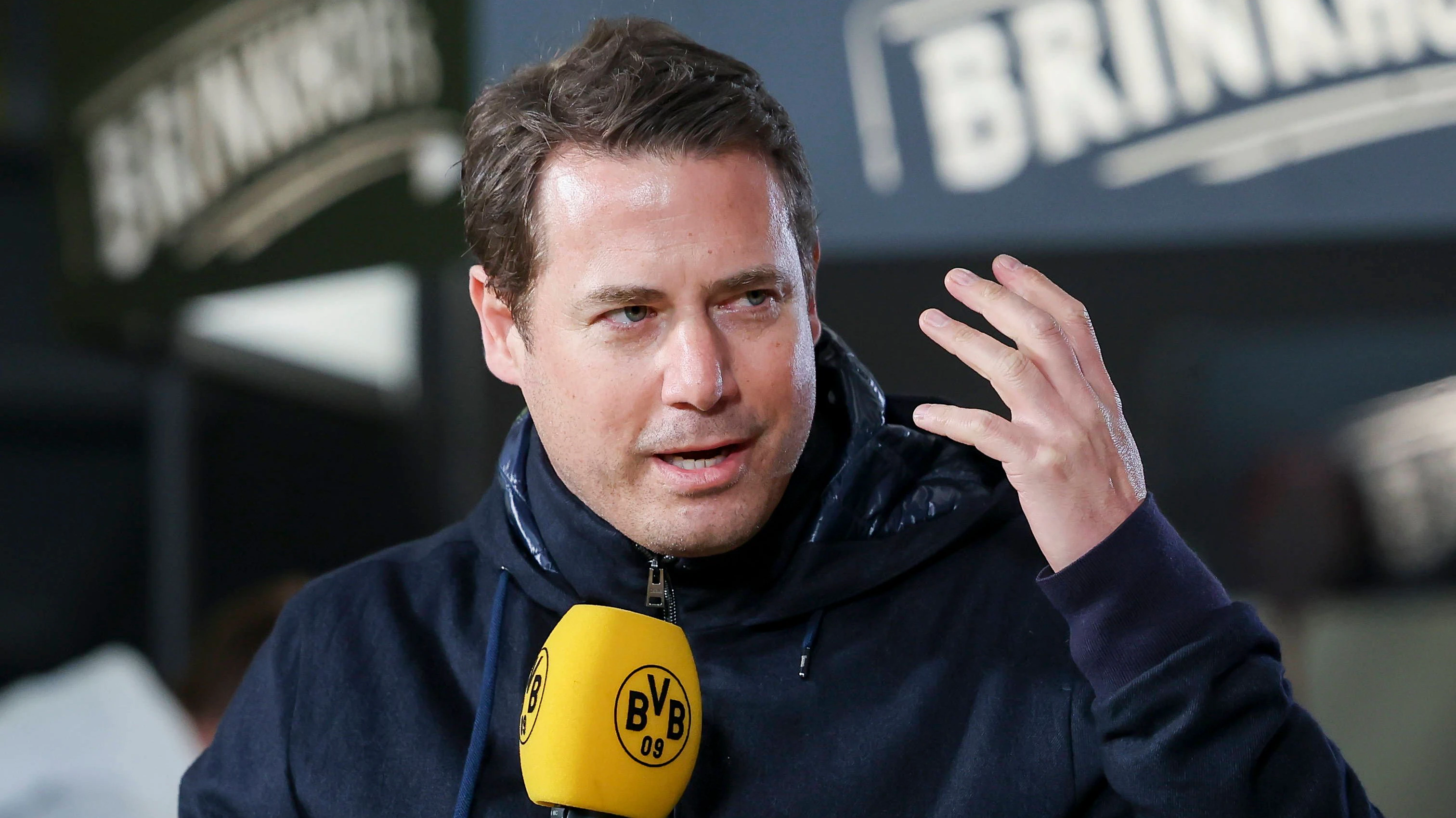 Direktor Nachwuchsleistungszentrum Lars Ricken Borussia Dortmund gestikuliert, Borussia Dortmund, Brinkhoffs Ballgefluester, Signal-Iduna-Park, 02.04.2024, Dortmund, Deutschland. *** Director of the youth training center Lars Ricken Borussia Dortmund gestures, Borussia Dortmund, Brinkhoffs Ballgefluester, Signal Iduna Park, 02 04 2024, Dortmund, Germany