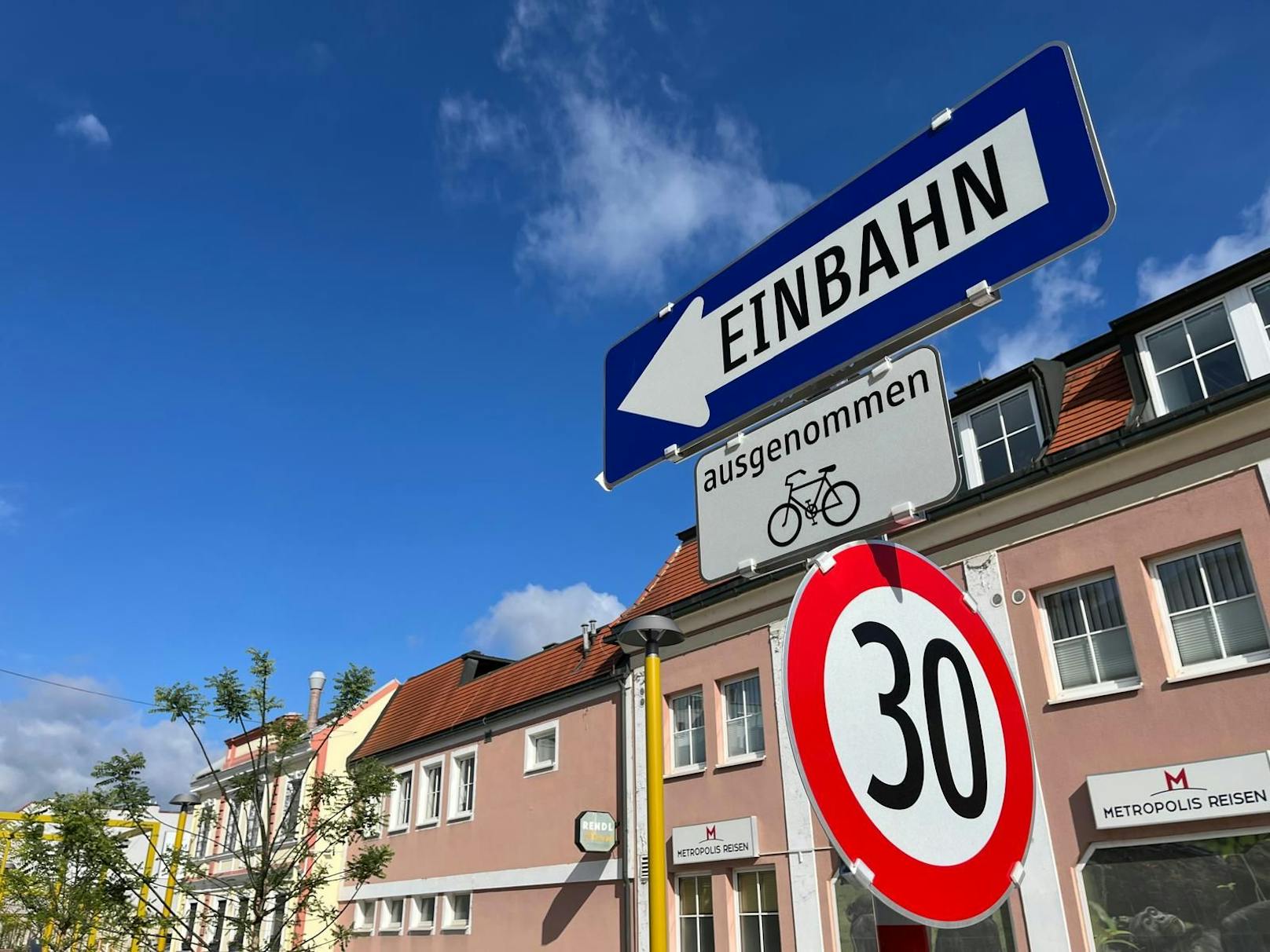 Neue Radstreifen in St. Pölten sorgen für Verwirrung