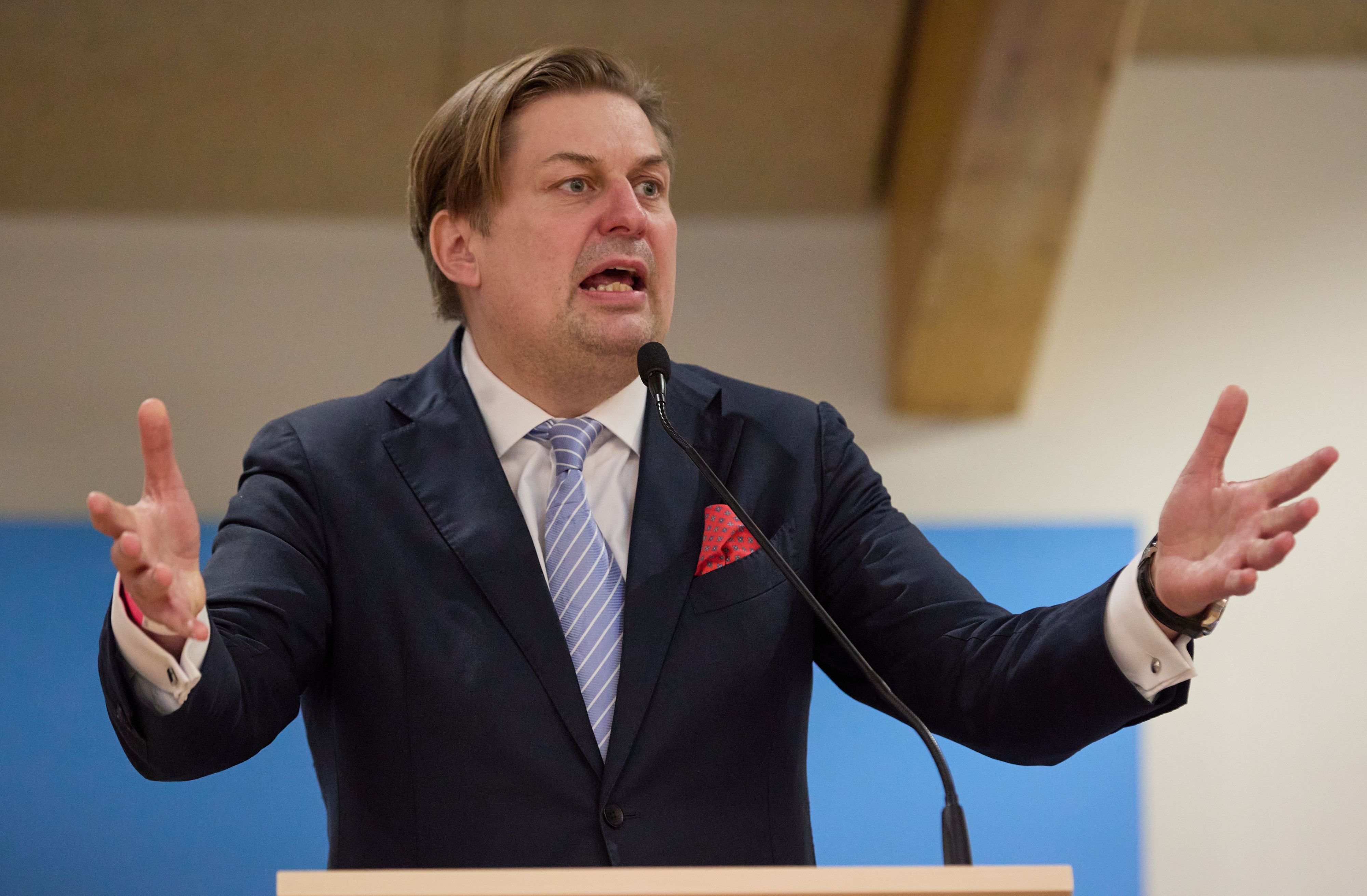 Ein Mitarbeiter des AfD-Abgeordneten Maximilian Krah wird der Spionage für China verdächtigt.