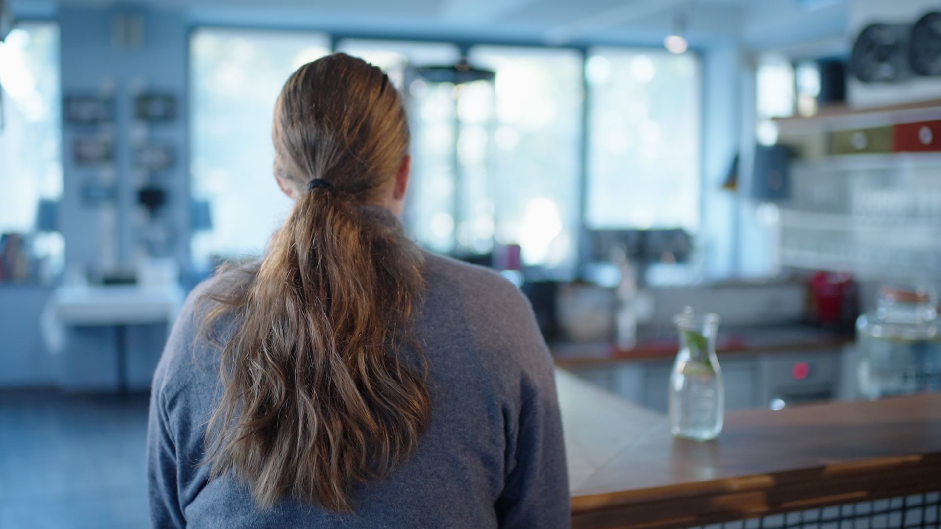 Sarah (26) wurde von einem Mann (24), den sie online kennengelernt hatte, mit K.o.-Tropfen betäubt und missbraucht.