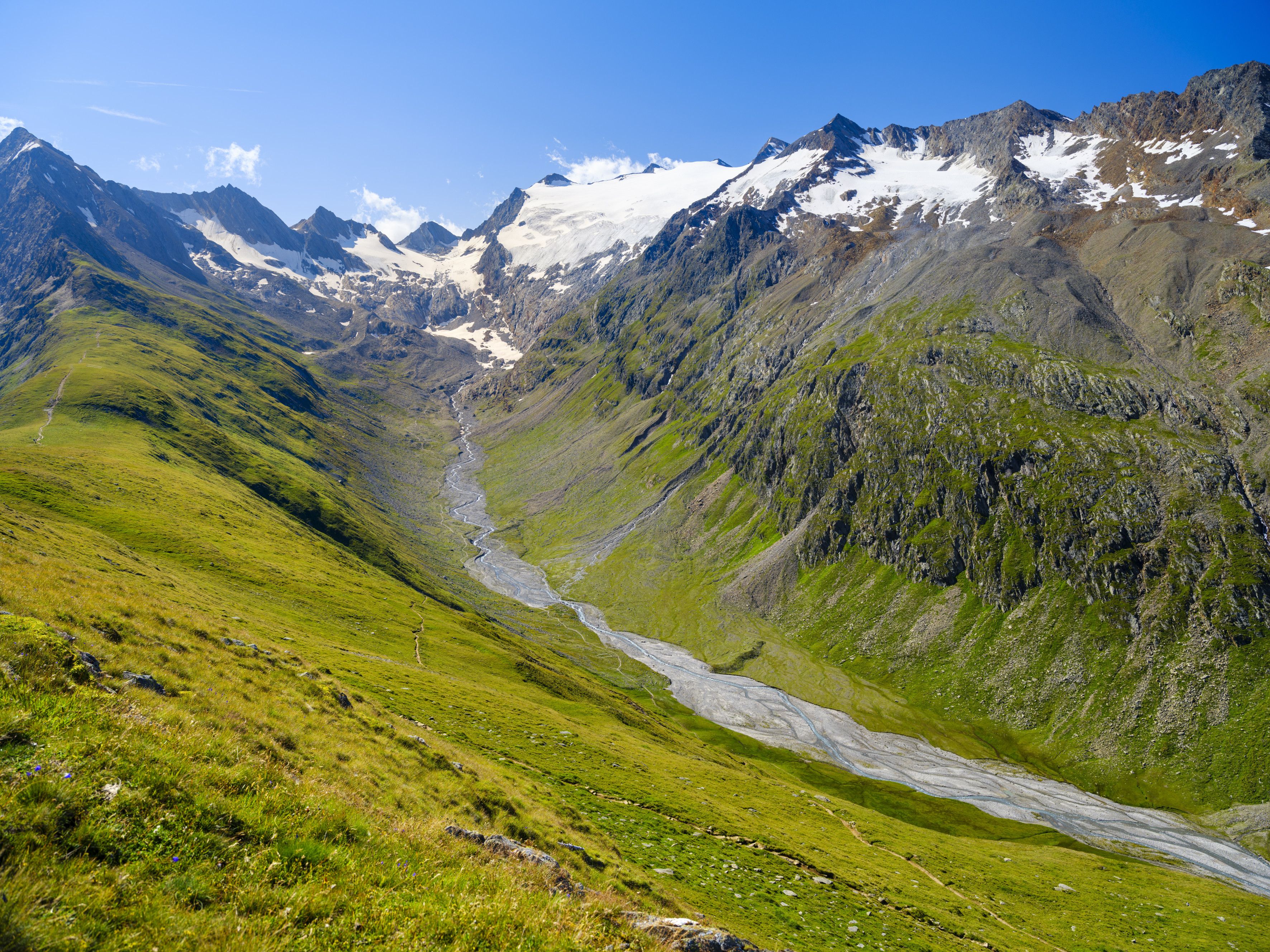 Ötztaler Alpen in Tirol. Der Alpenraum bekommt die Auswirkungen der Klimakrise besonders stark zu spüren.