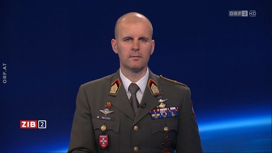 Oberst Markus Reisner vom österreichischen Bundesheer am späten Mittwochabend in der ORF-