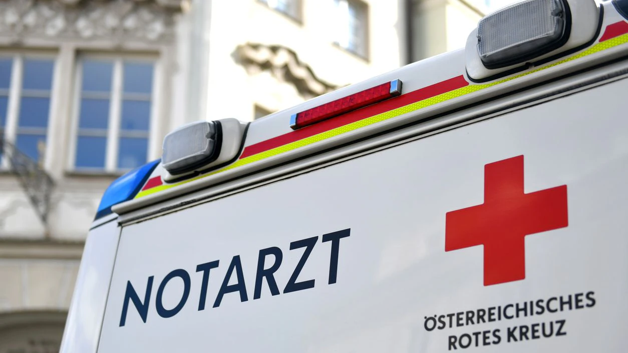 Die 40-Jährige wurde verletzt ins Spital eingeliefert. 