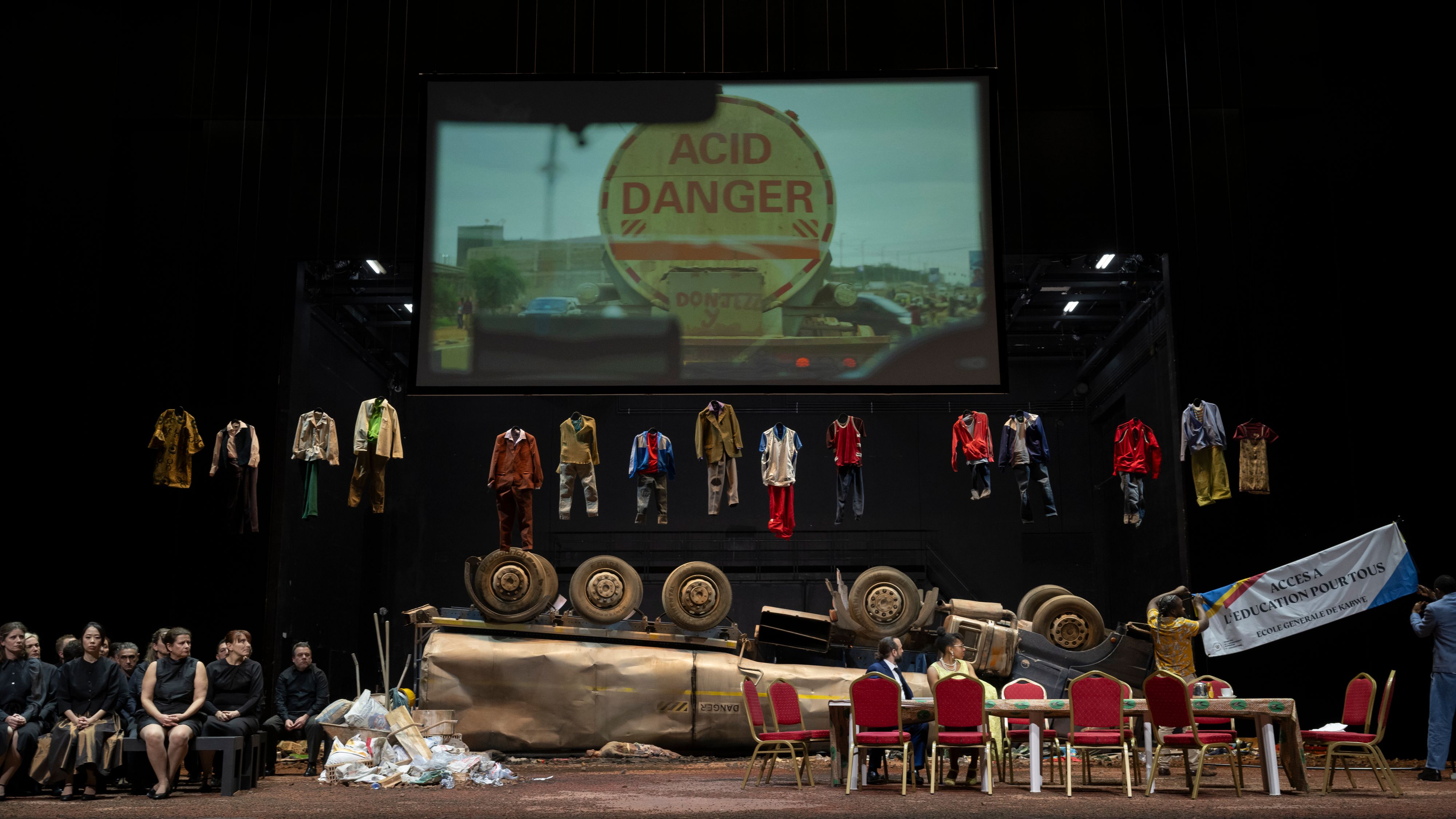 Am 30. April feiert die Oper Justice Österreich-Premiere in St. Pölten. 