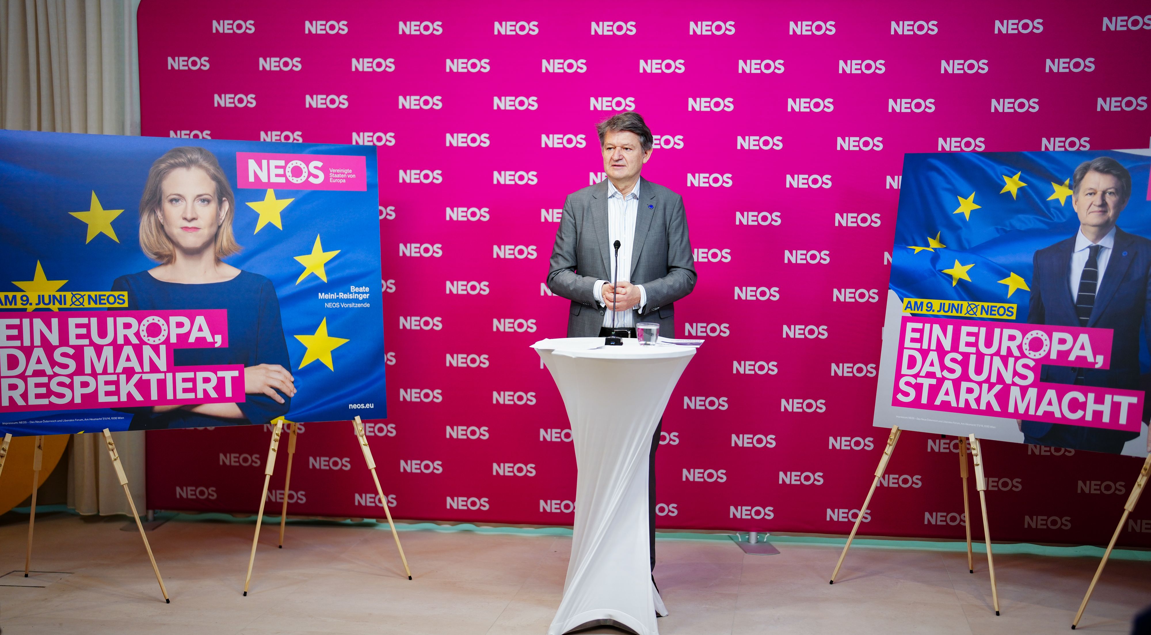 EU-Spitzenkandidat Helmut Brandstätter (NEOS) im Rahmen der Plakatpräsentation der NEOS: 