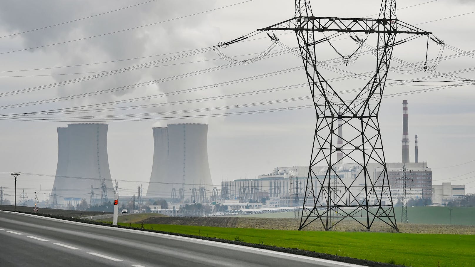 Vier geplante Atom-Reaktoren – scharfe Kritik aus NÖ