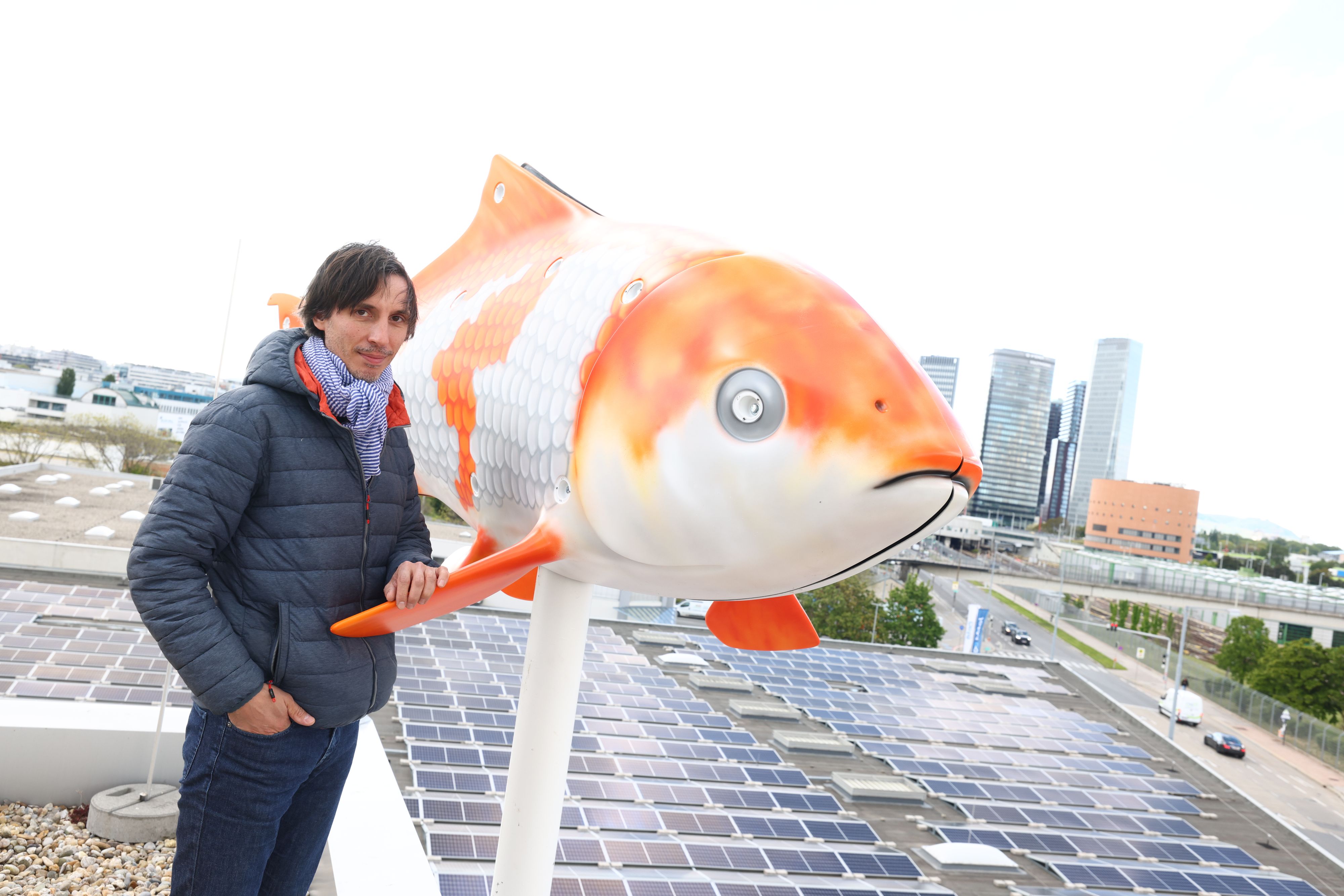 Der Künstler Alfredo Barsuglia montierte seine 