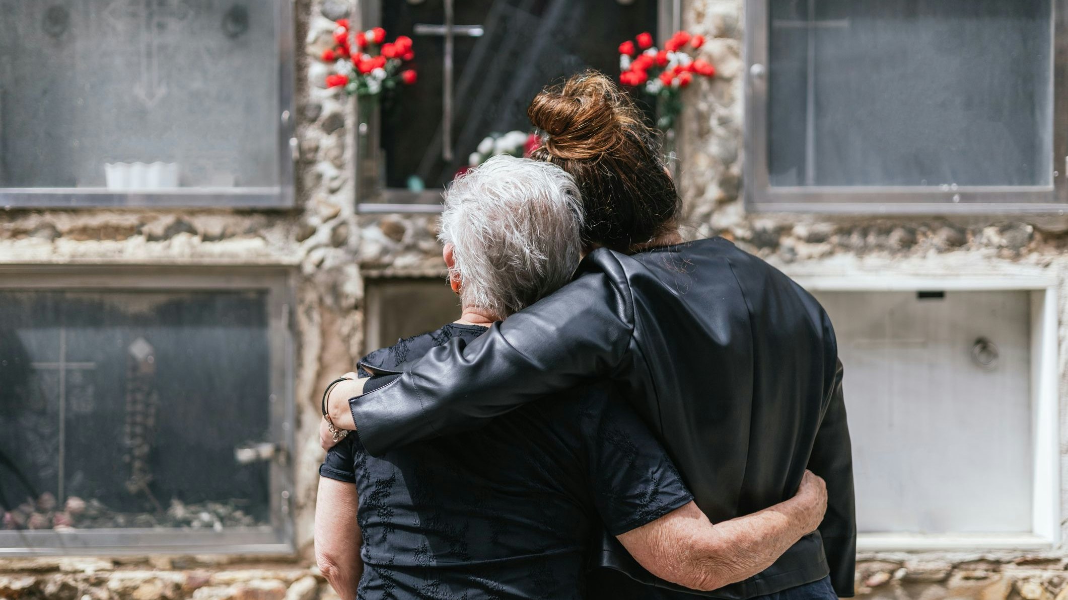 Manche überfordert die Trauer anderer. Diese Erfahrung hat die Community auch schon gemacht.