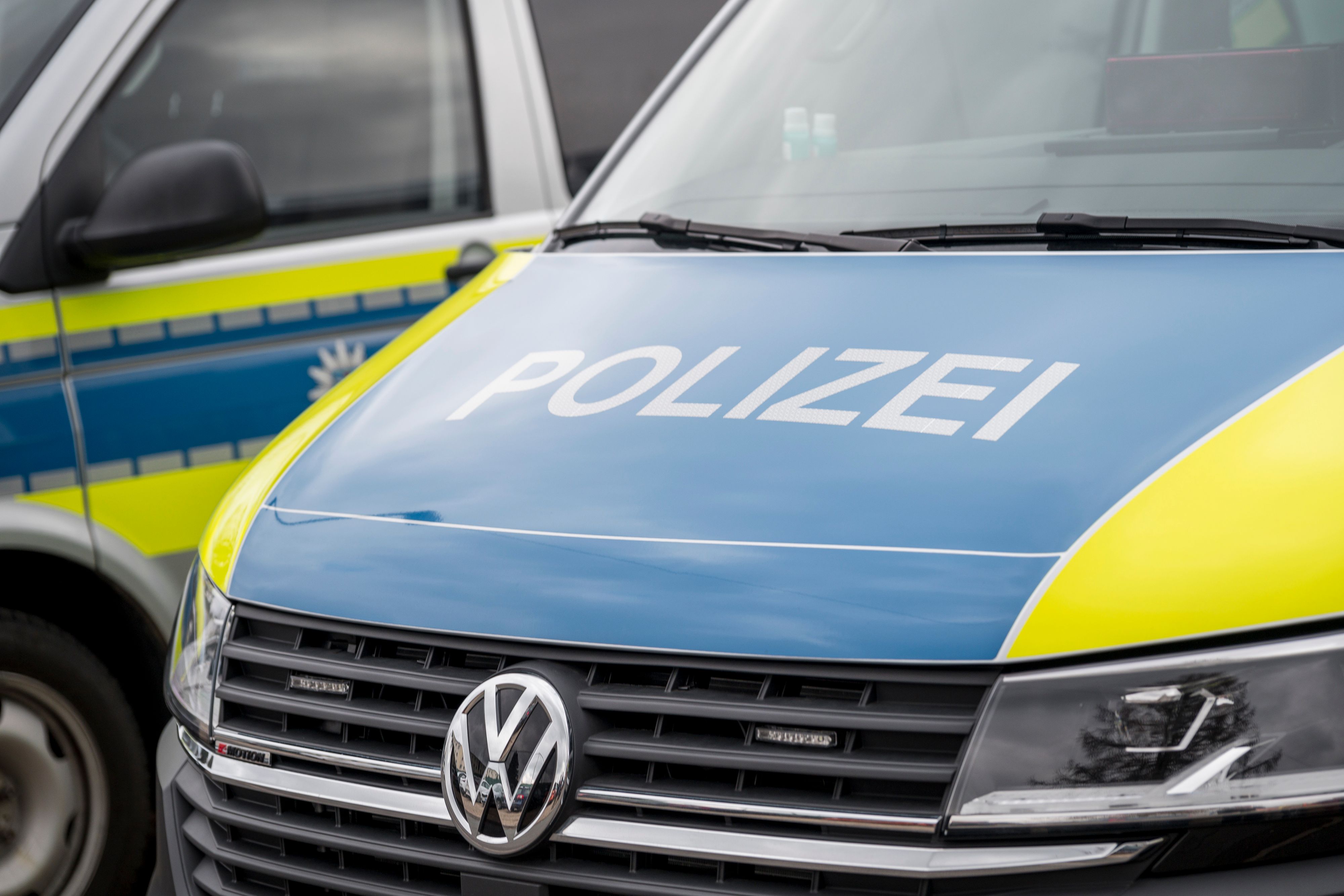 Der Polizeibeamte erlag im Spital seinen Verletzungen. 