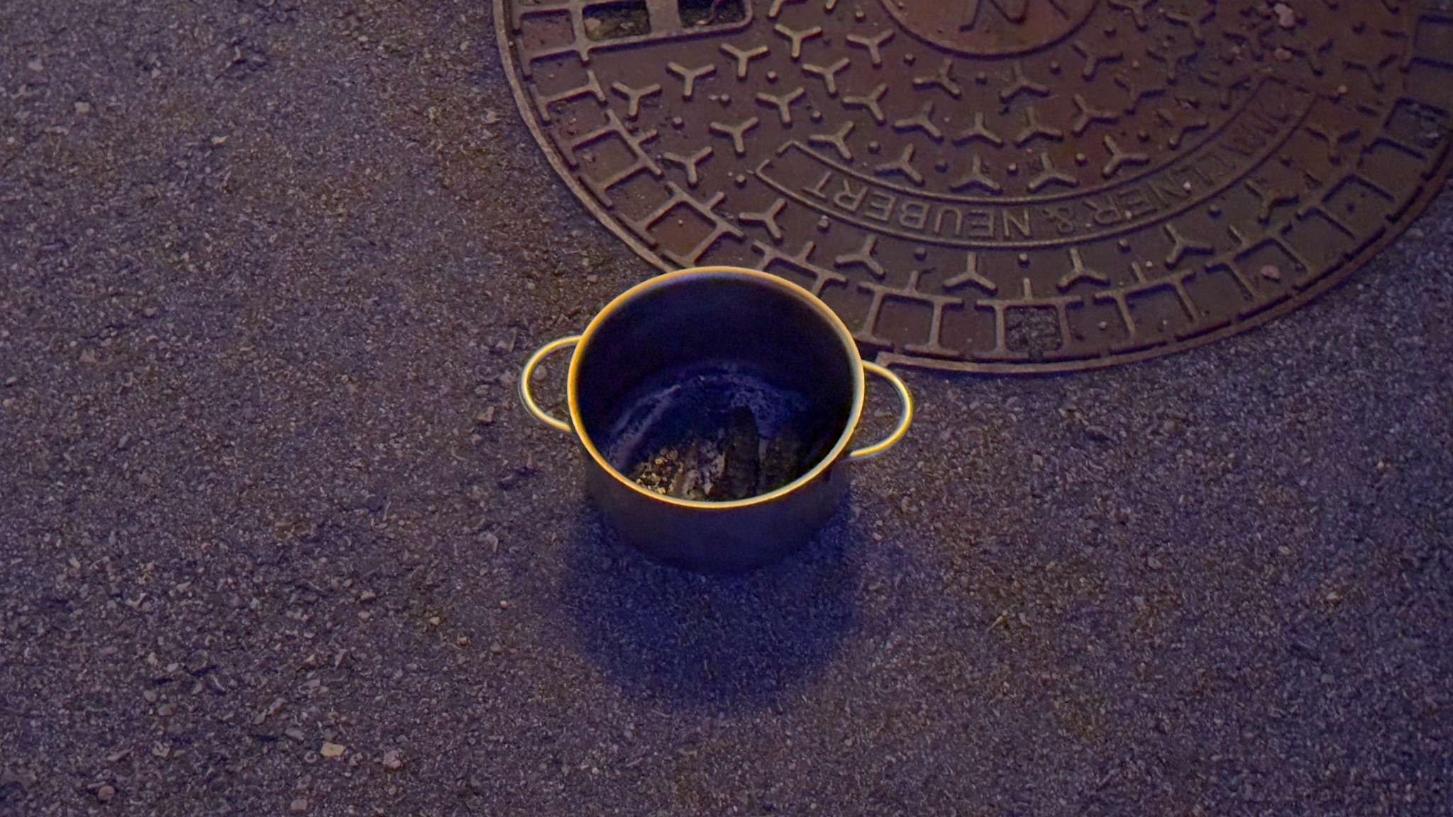 Das schmeckt bestimmt nicht mehr! Angebranntes Essen löste den Einsatz aus.