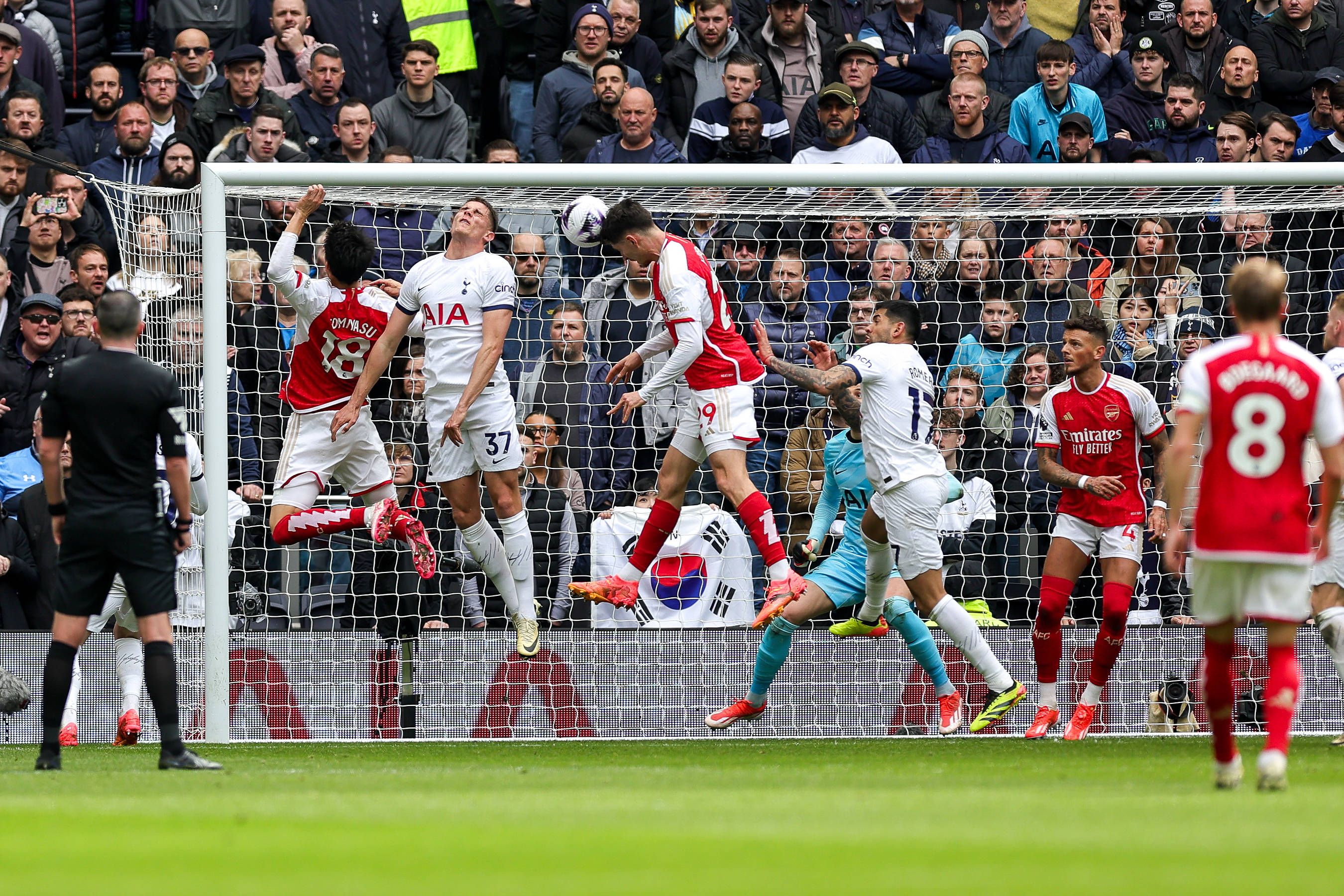 Havertz köpft Arsenal zum Sieg.