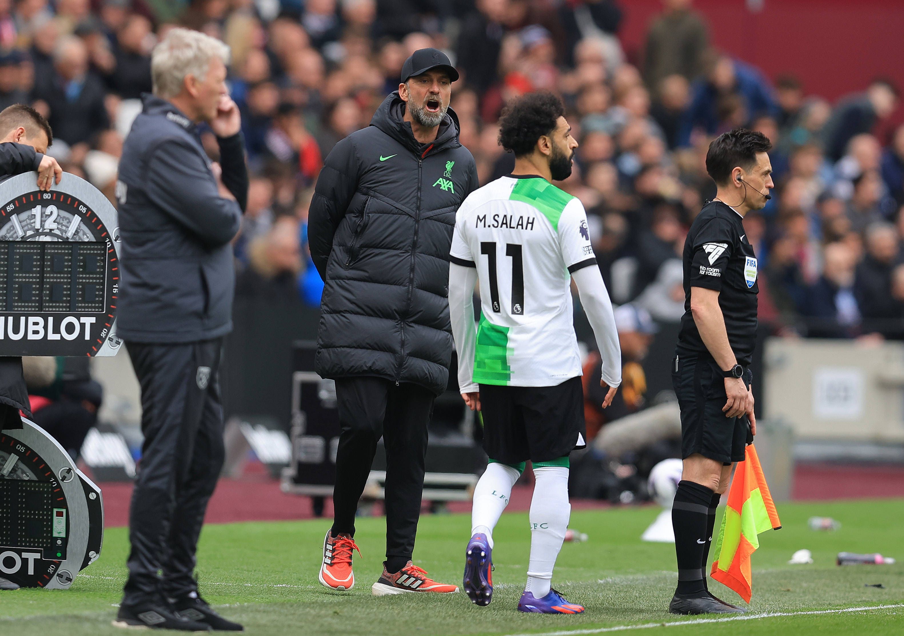 Bei der Einwechslung von Mohamed Salah gab es Streit mit Star-Trainer Jürgen Klopp.