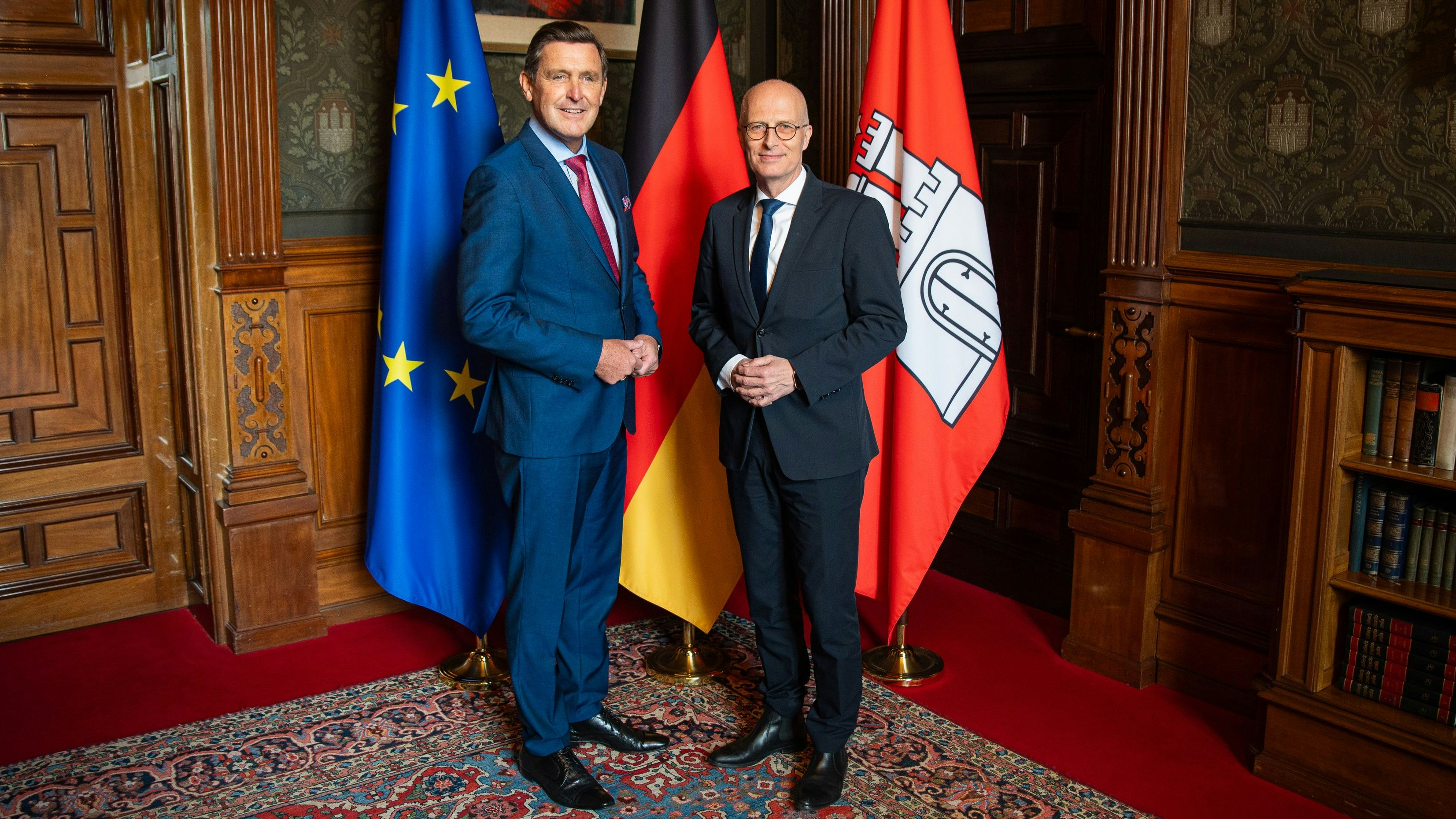 Finanzstadtrat Peter Hanke besuchte Hamburgs ersten Bürgermeister, Peter Tschentscher. 