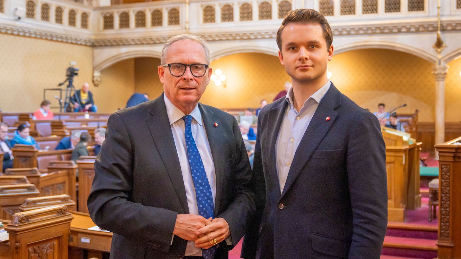 Wiens ÖVP-Chef Karl Mahrer und Wiens ÖVP-Bildungssprecher Harald Zierfuß beklagen, dass die Wiener Stadtregierung zu wenig für Integration und Deutschförderung unternimmt.