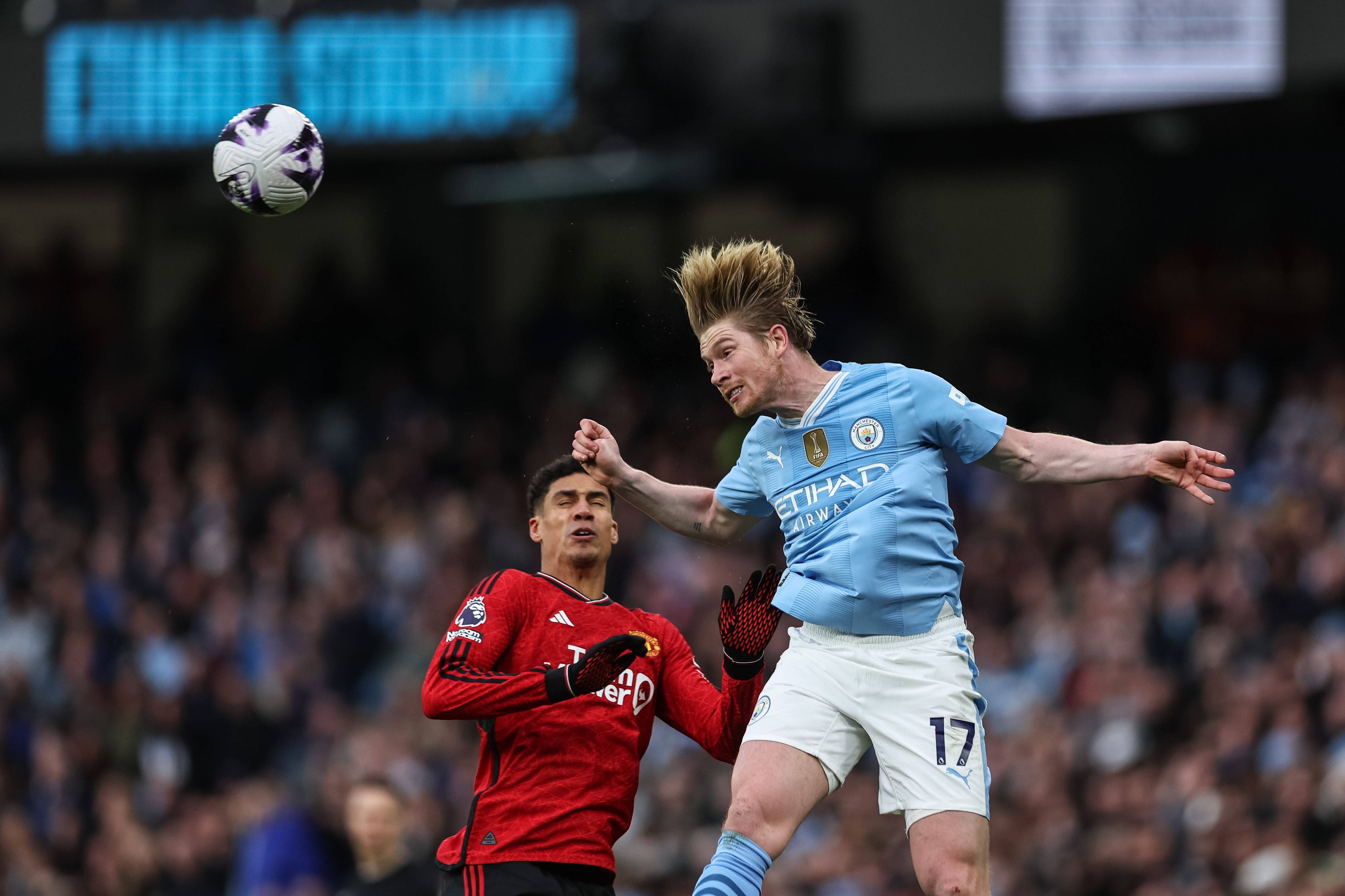 Die Manchester-Klubs sind keine Fans der neuen Regelung.